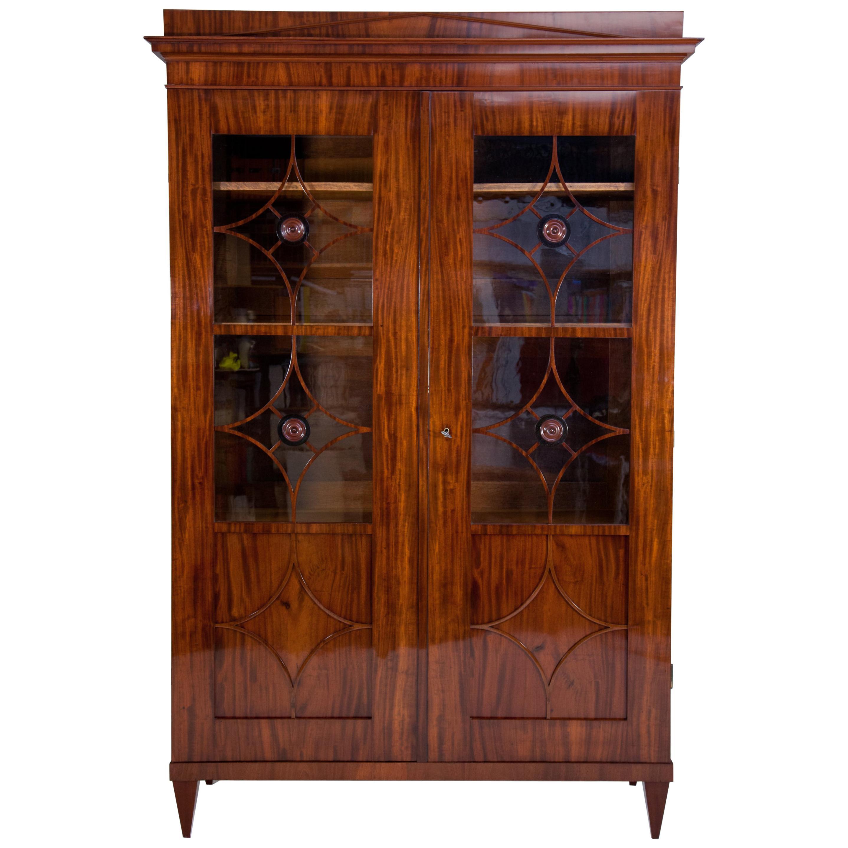 19th Century Austrian Biedermeier Flame Mahogany Neoclassical Style Bookcase For Sale