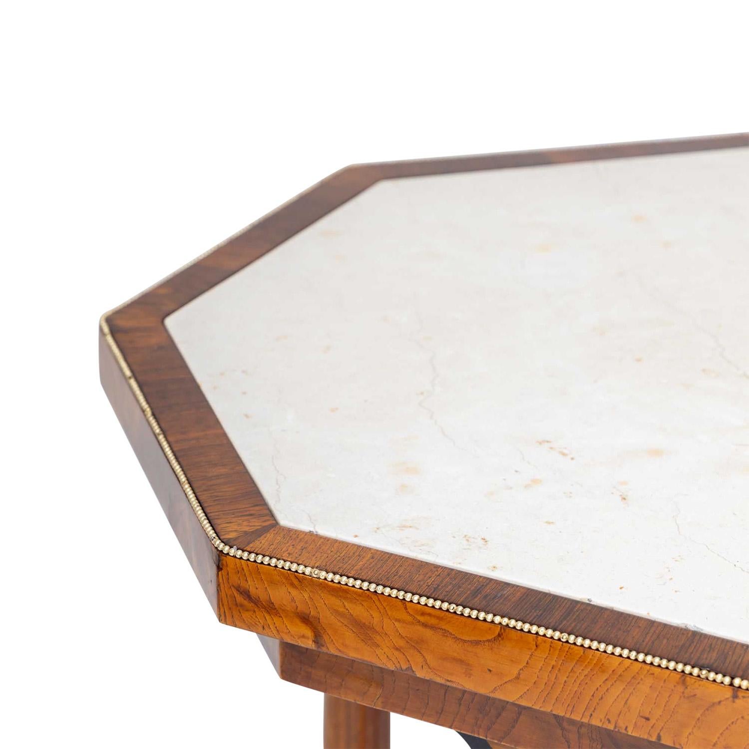 19th Century Austrian Biedermeier Octagonal Ashwood Occasional Side Table For Sale 2