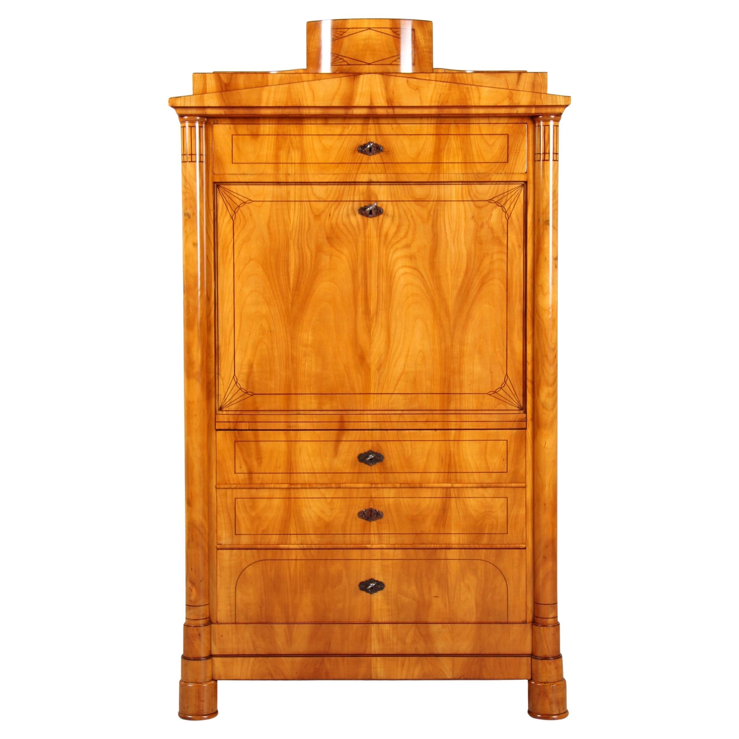 Segreteria Biedermeier austriaca del XIX secolo, ciliegio e frassino ungherese, 1830 ca.