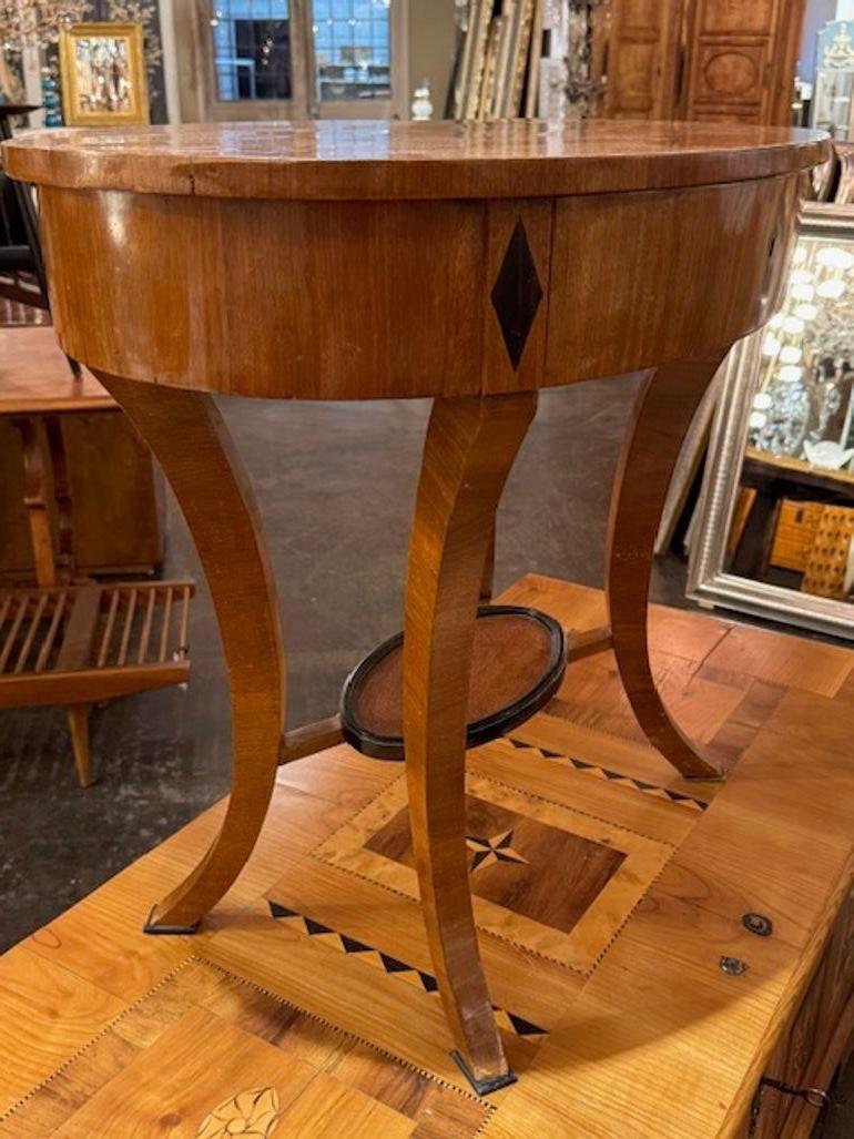 19th Century Austrian Biedermeier Walnut and Ebony Side Table For Sale 2