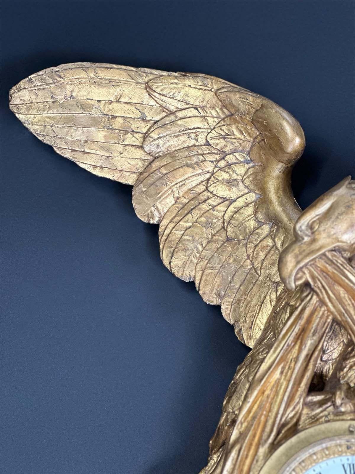 Reloj de pared de madera dorada del Imperio austriaco del siglo XIX Austríaco en venta