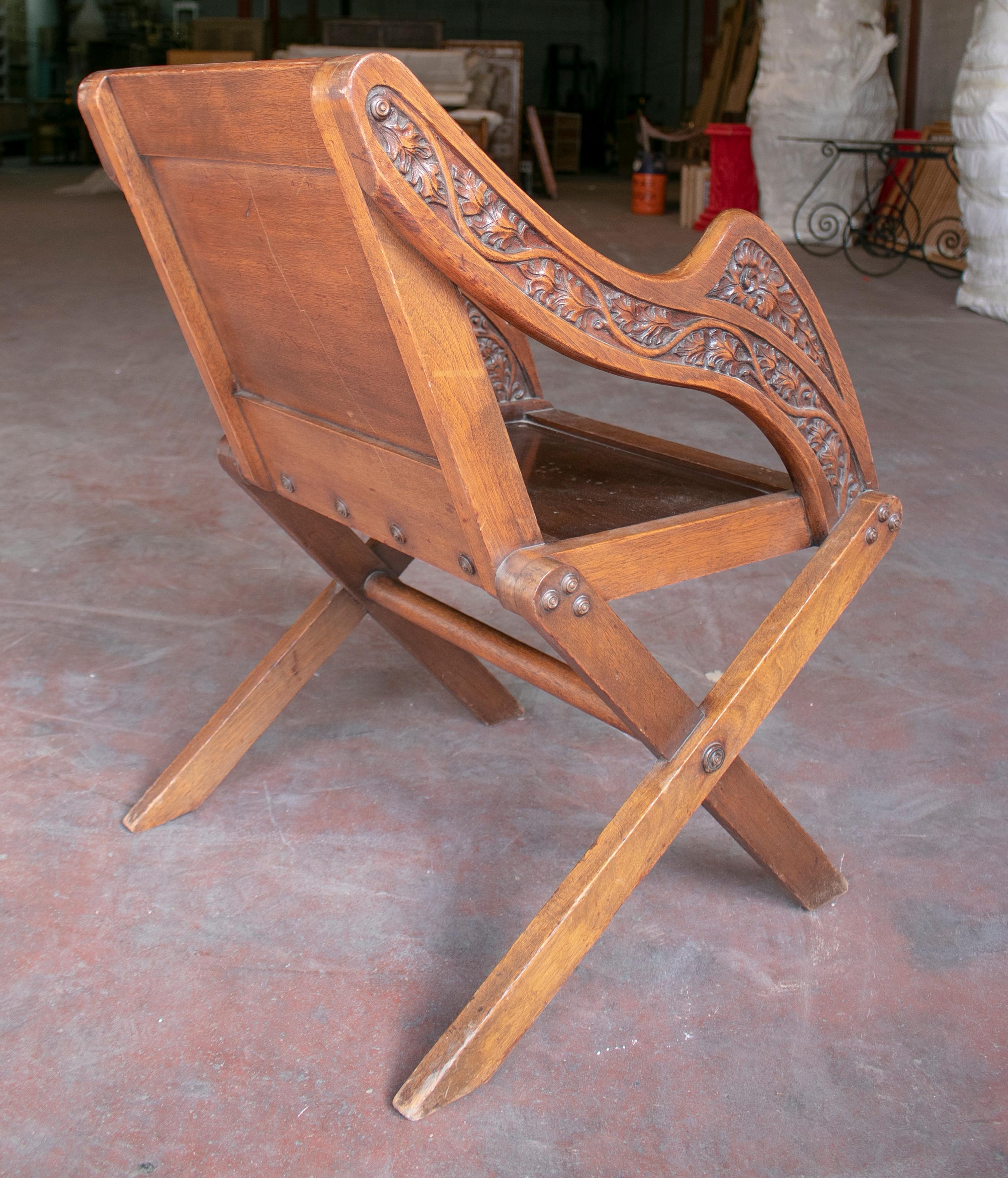 19th Century Austrian Hand Carved Oak Armchair In Good Condition For Sale In Marbella, ES