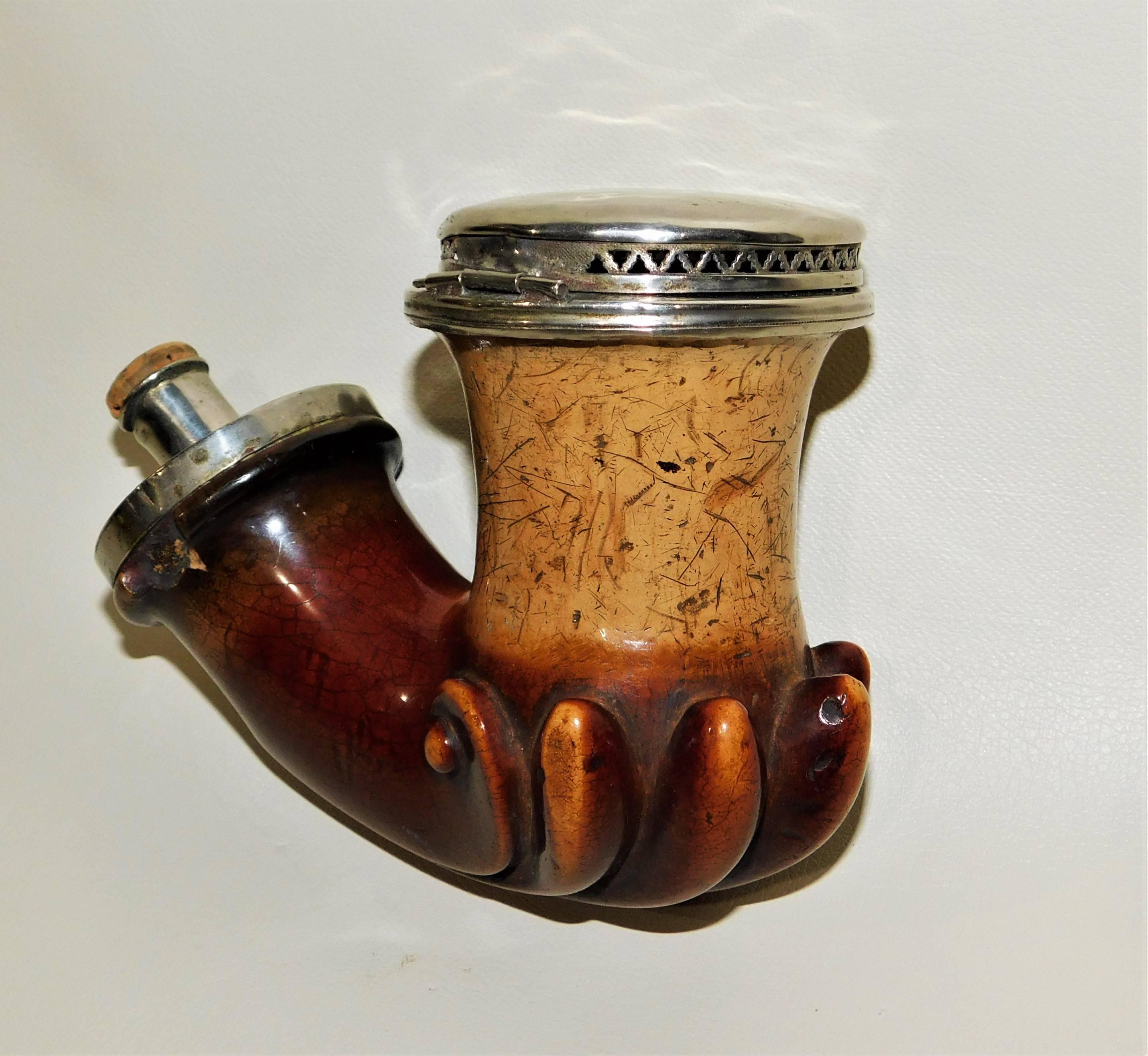 19th Century Austrian Meerschaum and Silver Carved Pipe For Sale 5