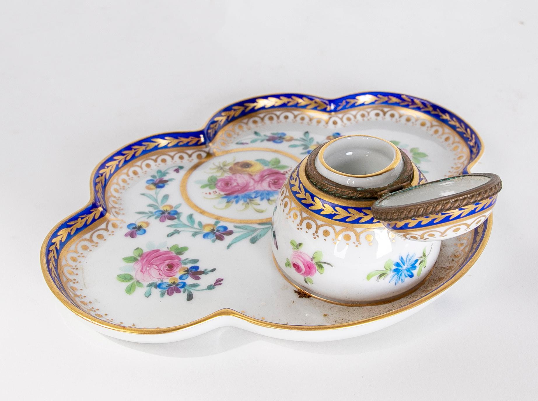 Hand-Painted 19th Century Austrian Porcelain Inkwell with Tray with Stamp on the Side For Sale