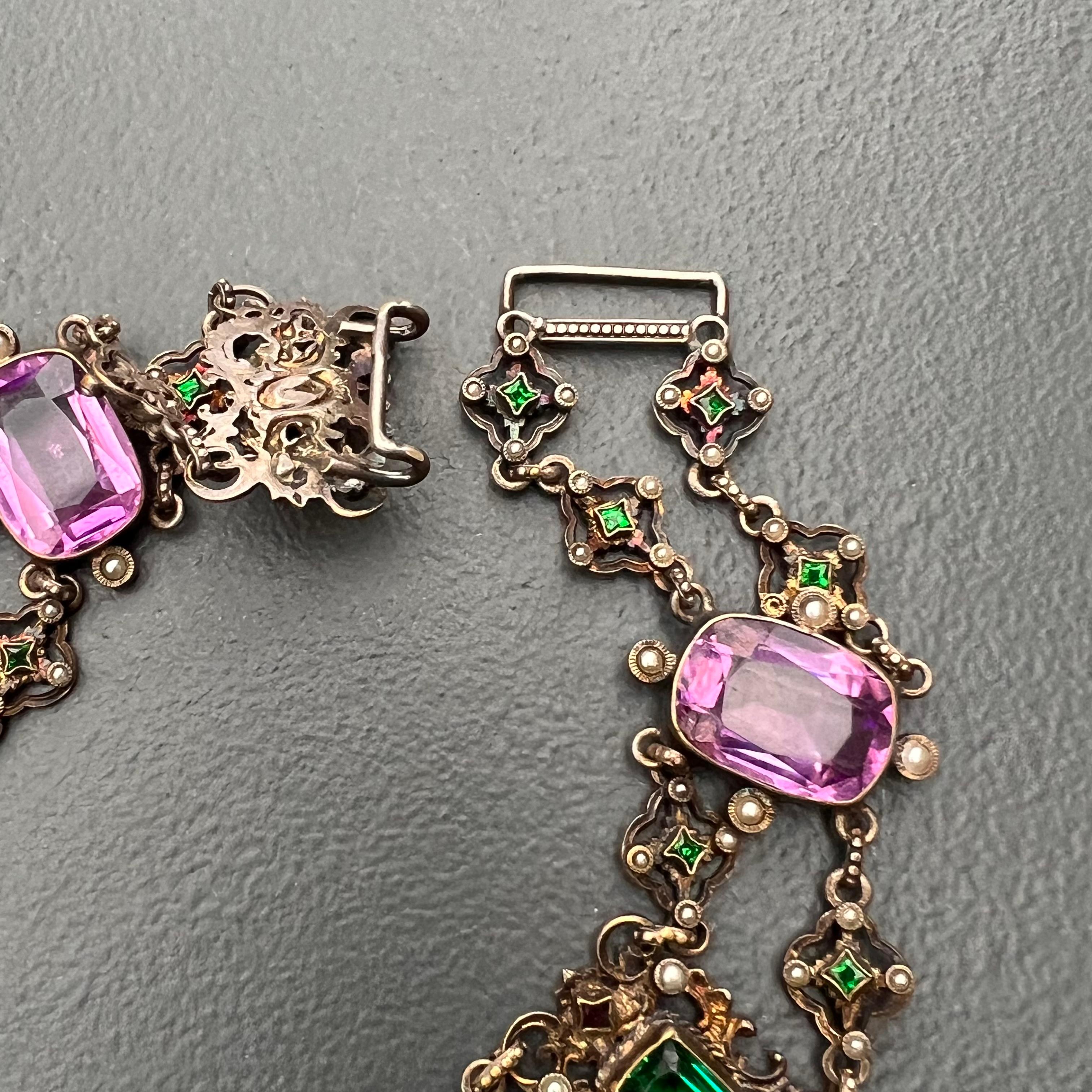 Halskette mit österreichisch-ungarischem Glaspastellkragen aus dem 19. Jahrhundert im Angebot 4