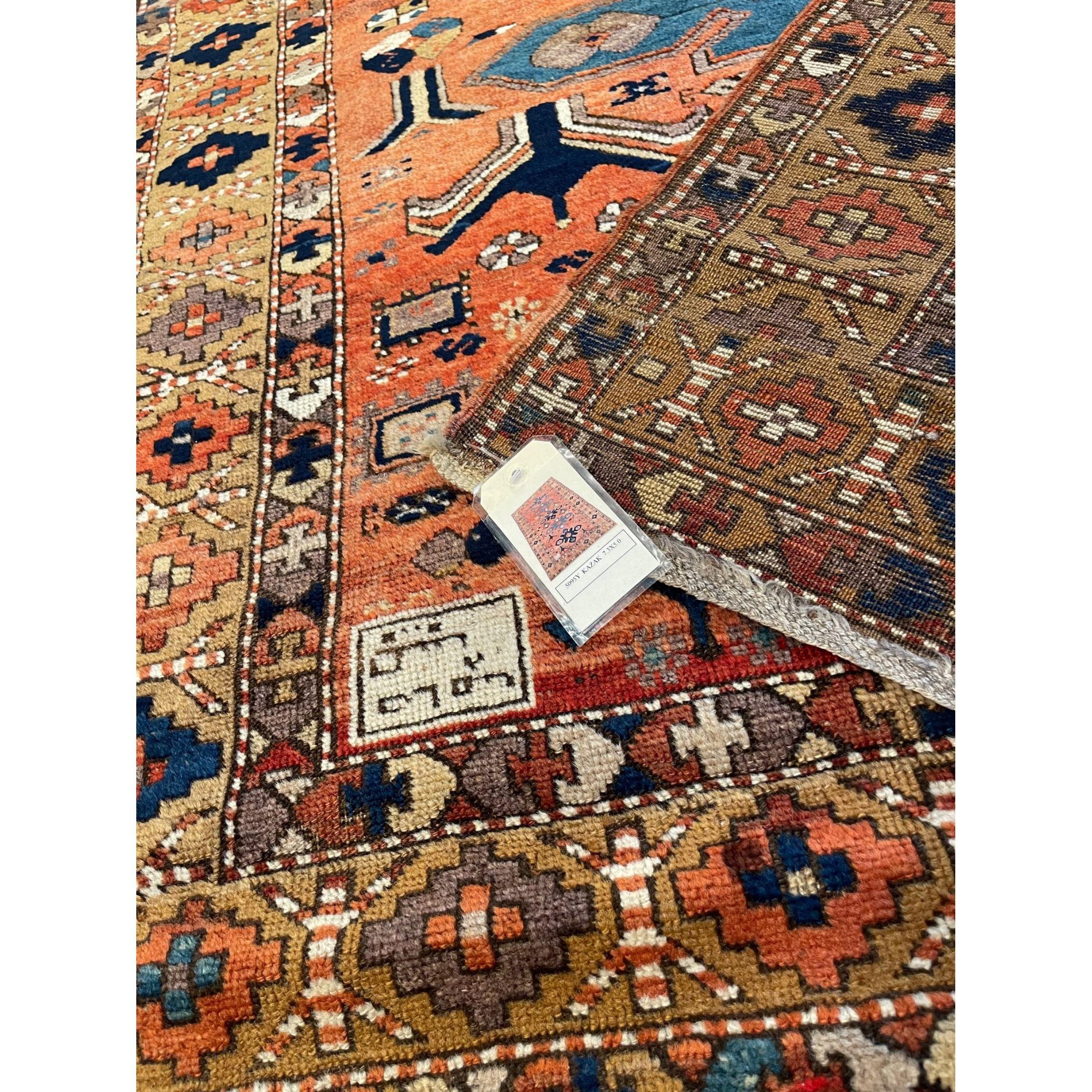 Authentischer kaukasischer Teppich aus dem 19. (Stammeskunst) im Angebot