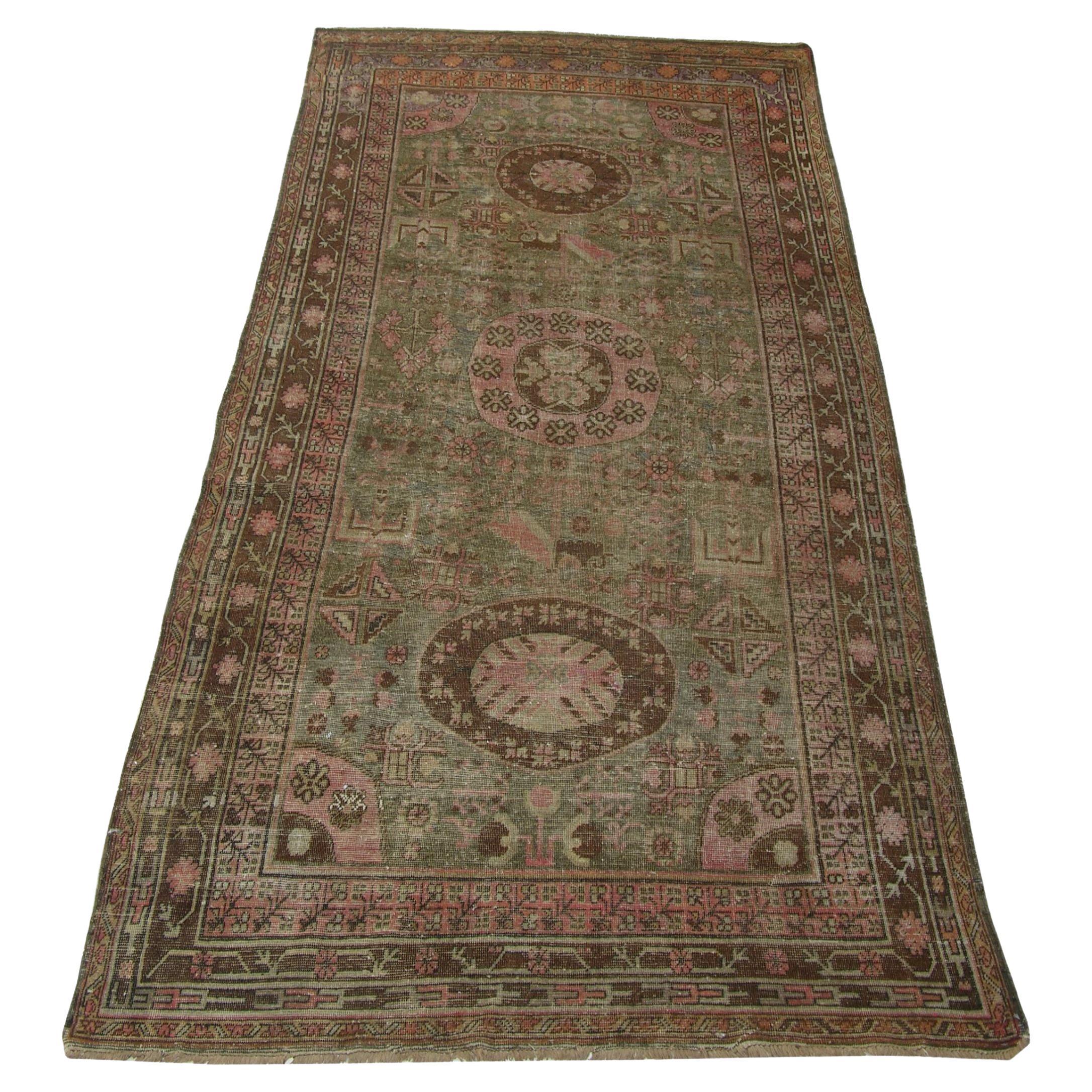 Authentischer Samarkand-Teppich aus dem 19. im Angebot