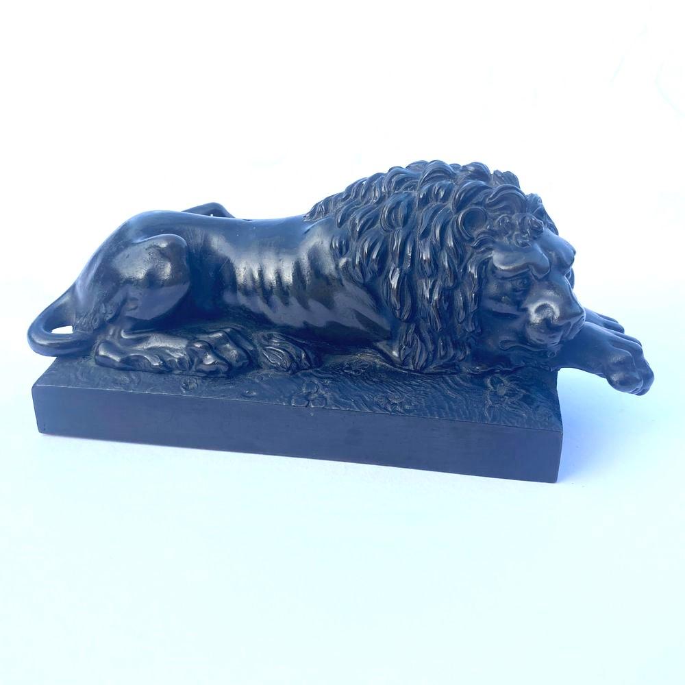 19th century bronze model of a lion In Good Condition In Folkestone, GB