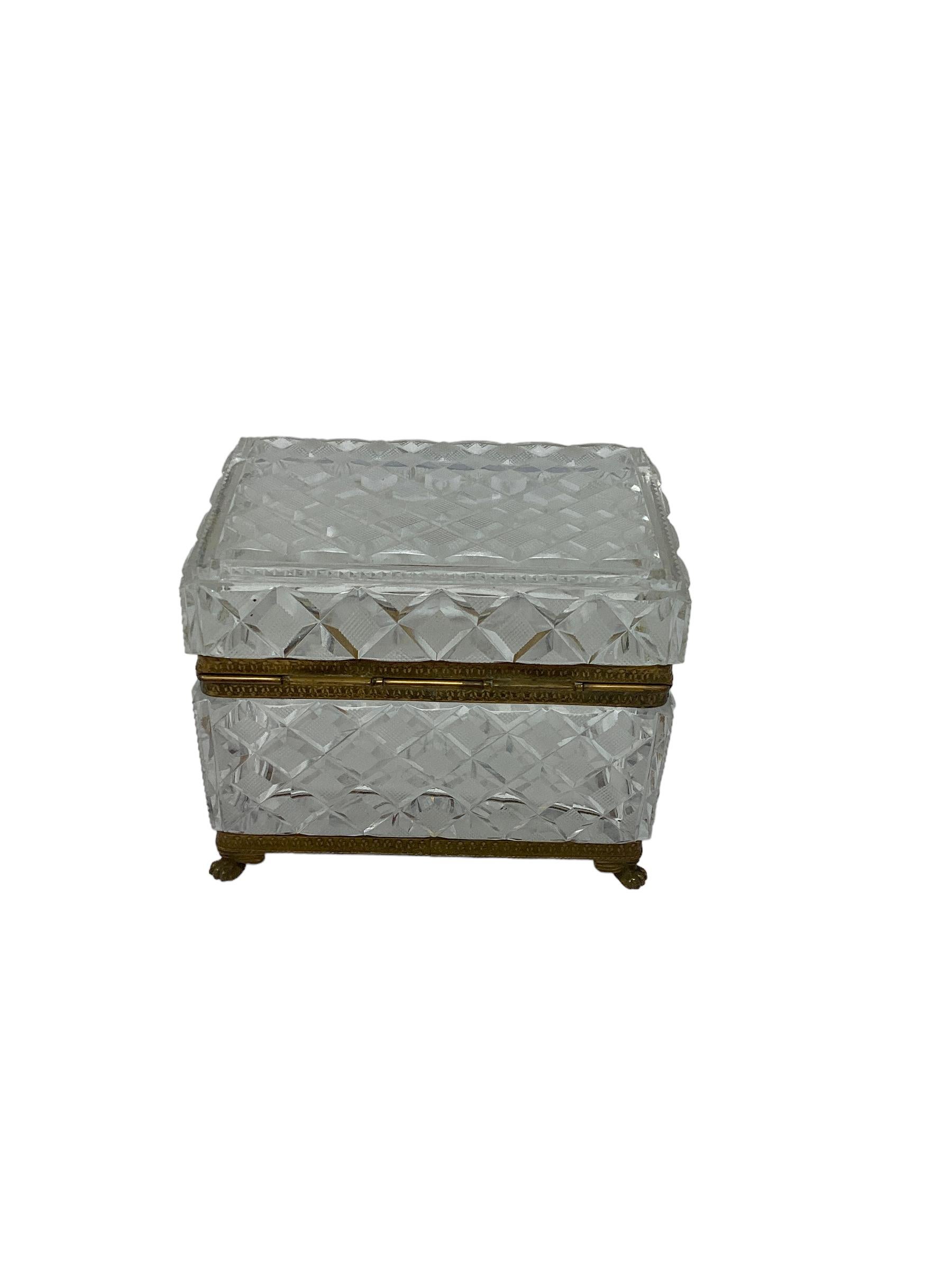 19th Century Baccarat Cut Crystal Box or Casket with Gilt Bronze Mounts  For Sale 3