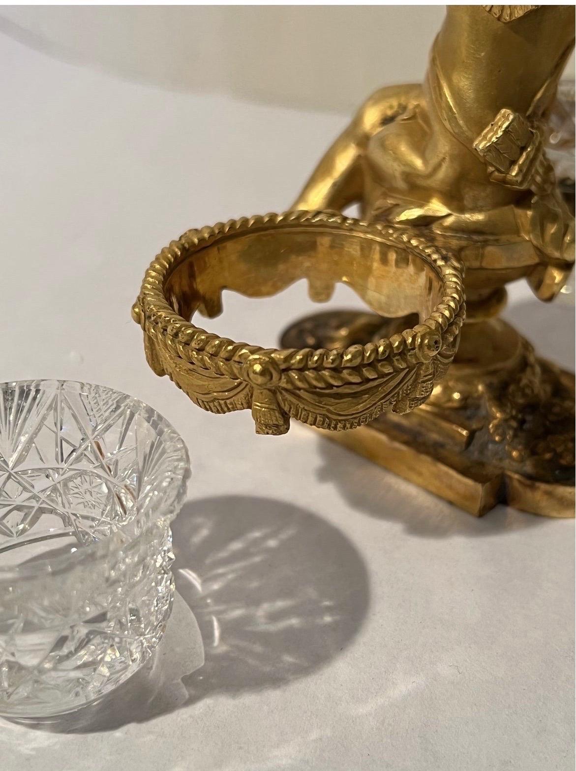 XIXe siècle Paire de salières doubles en bronze doré et cristal de Baccarat du 19ème siècle en vente