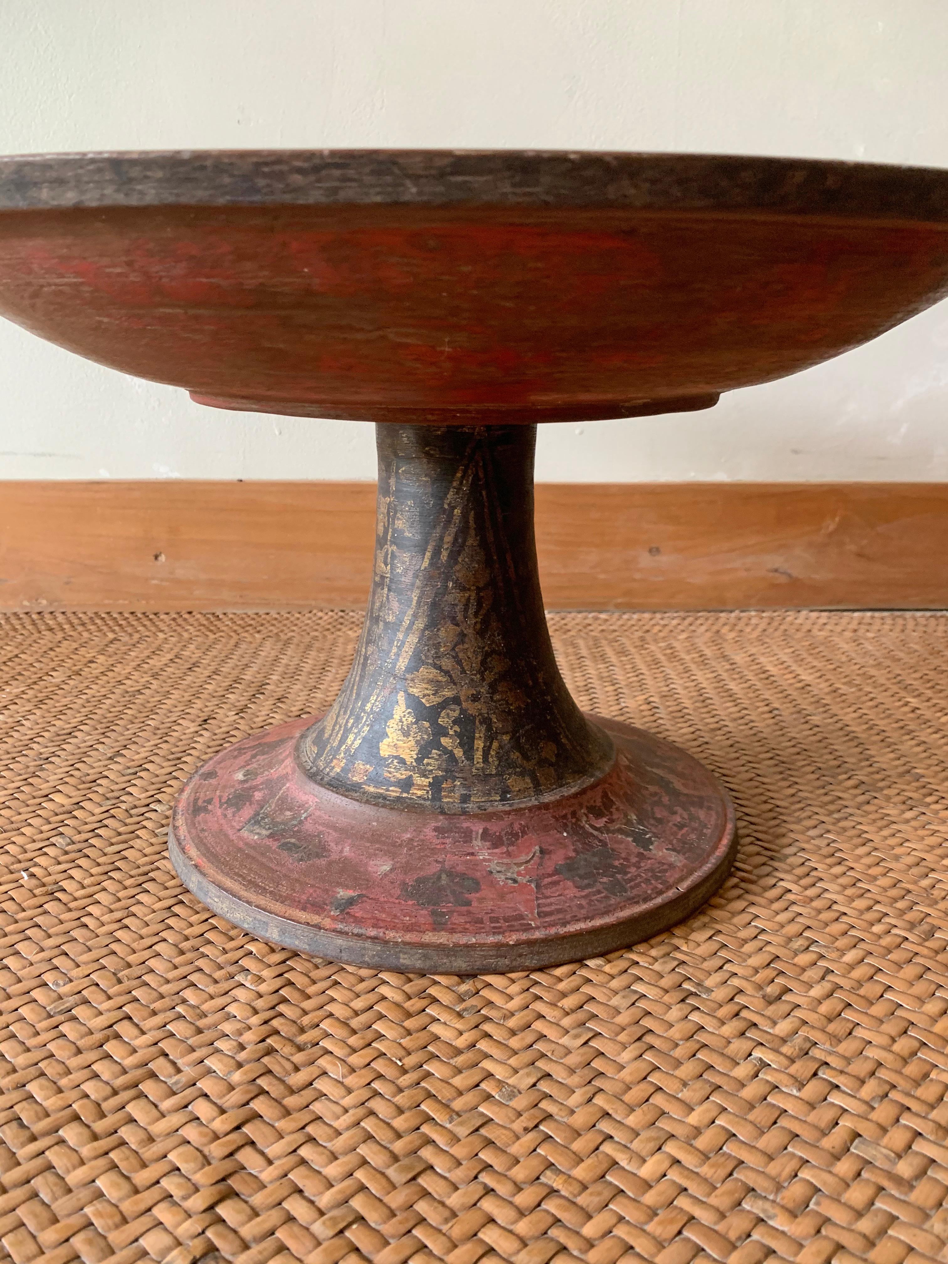 Wood 19th Century Balinese Offering Tray / Bowl 'Dulang'  For Sale