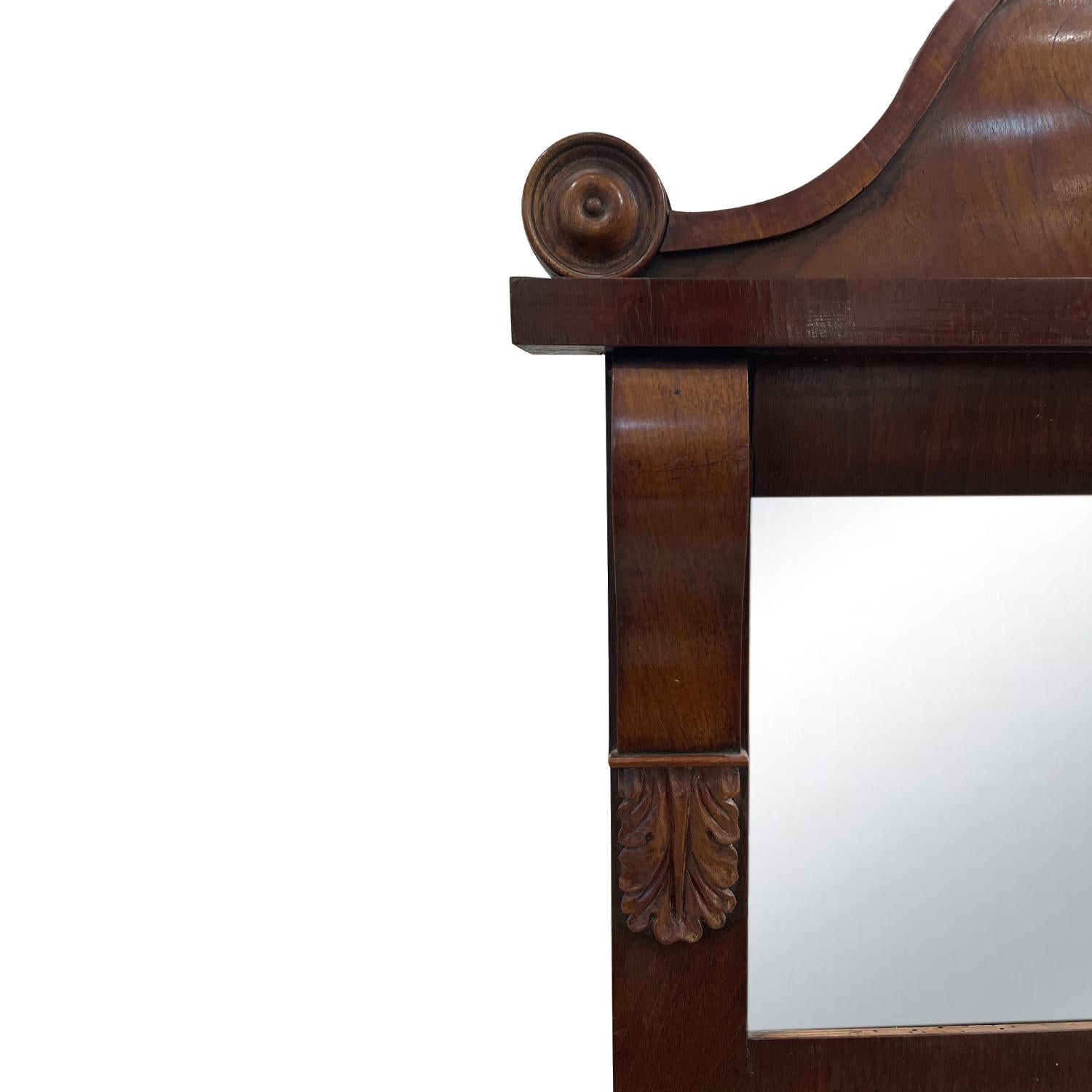 19th Century Baltic Polished Mahogany Wall Glass Mirror - Antique Décor For Sale 1