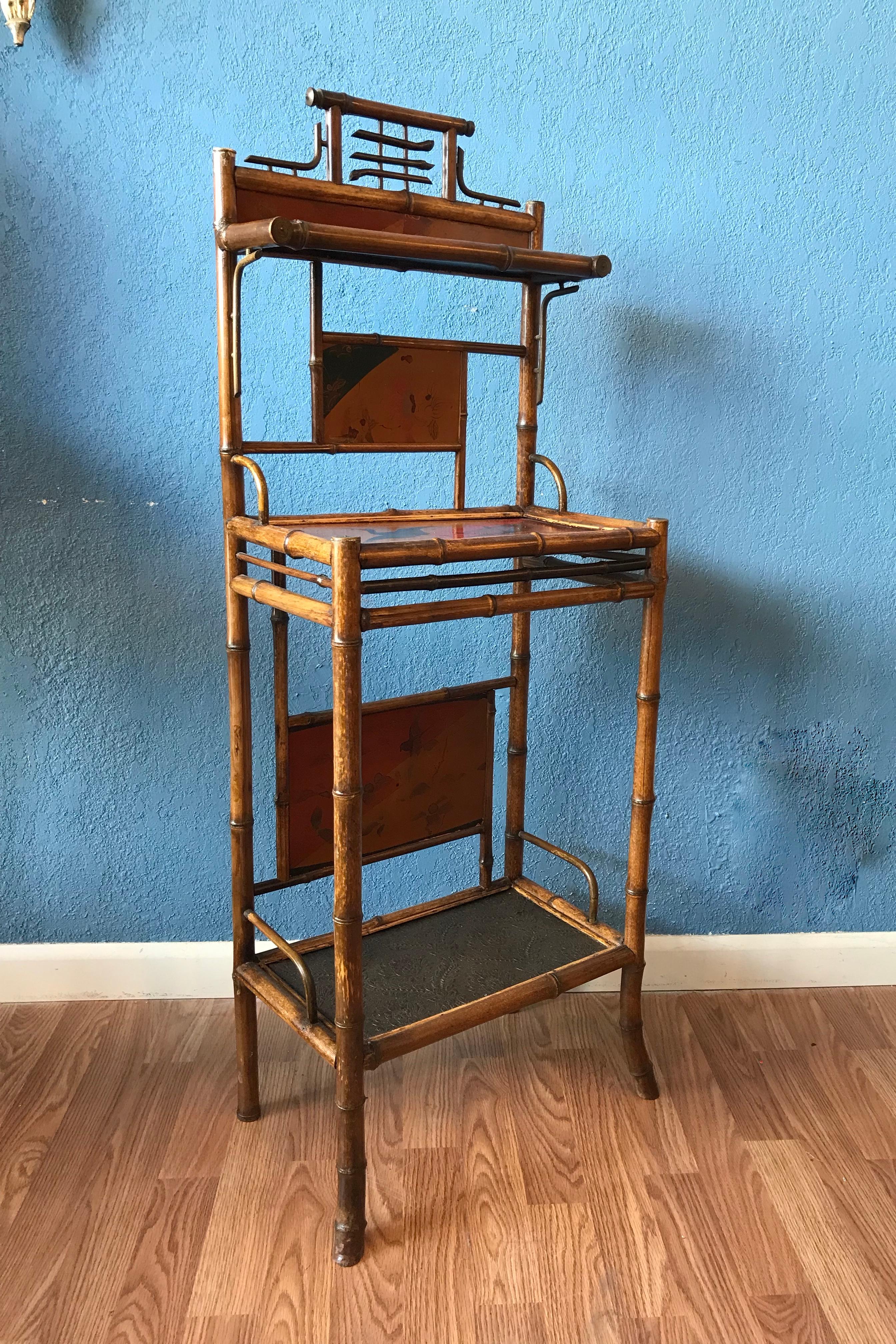 19th Century Bamboo Chinoiserie Etagere In Good Condition In West Palm Beach, FL