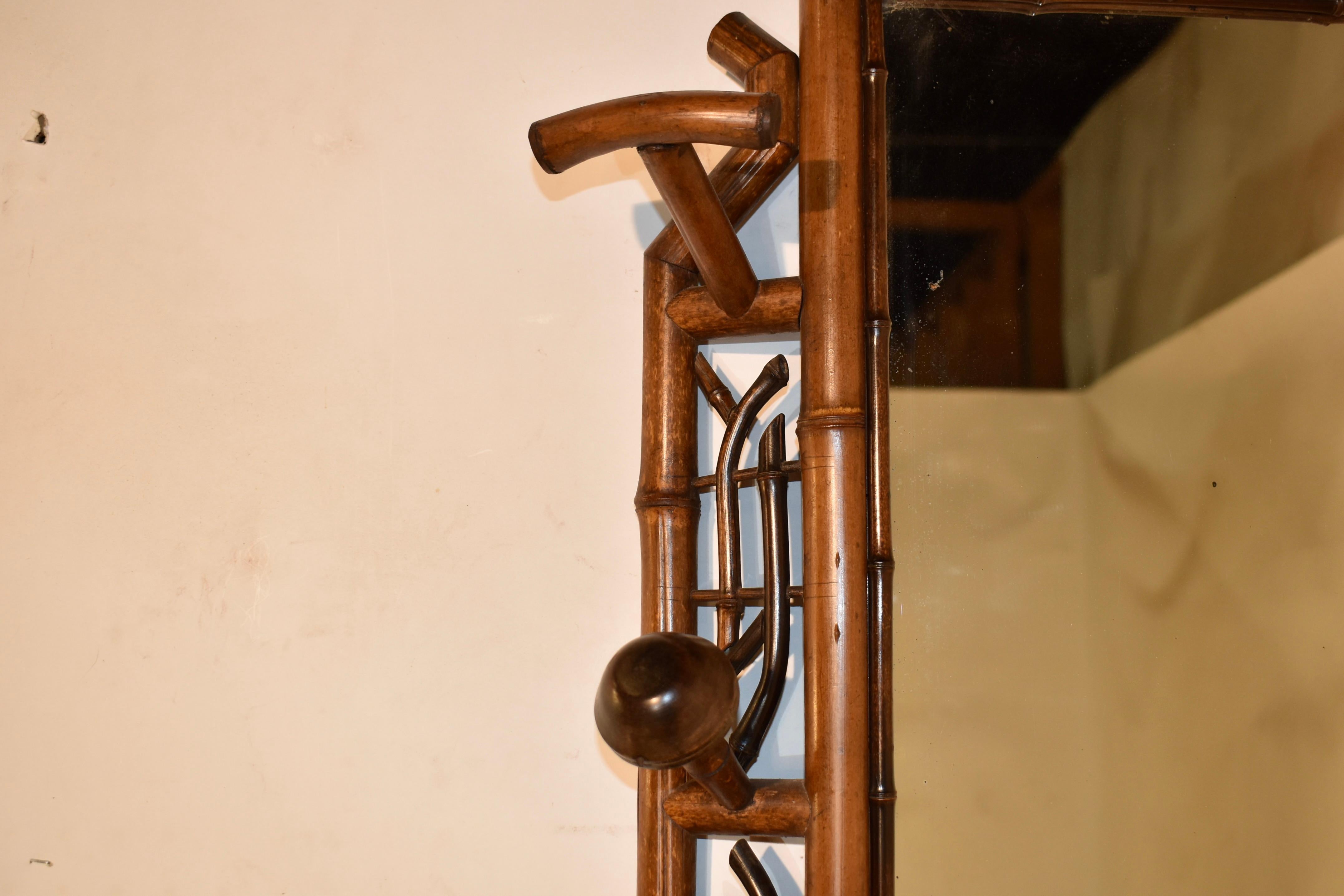 Espejo de pared de bambú del siglo XIX procedente de Francia en venta 2