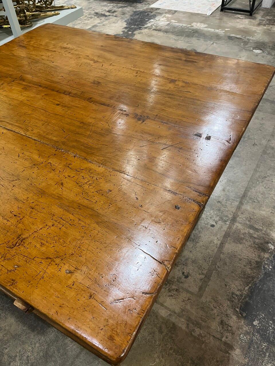 Rustique Table de banquier ou de marchand du 19e siècle en vente