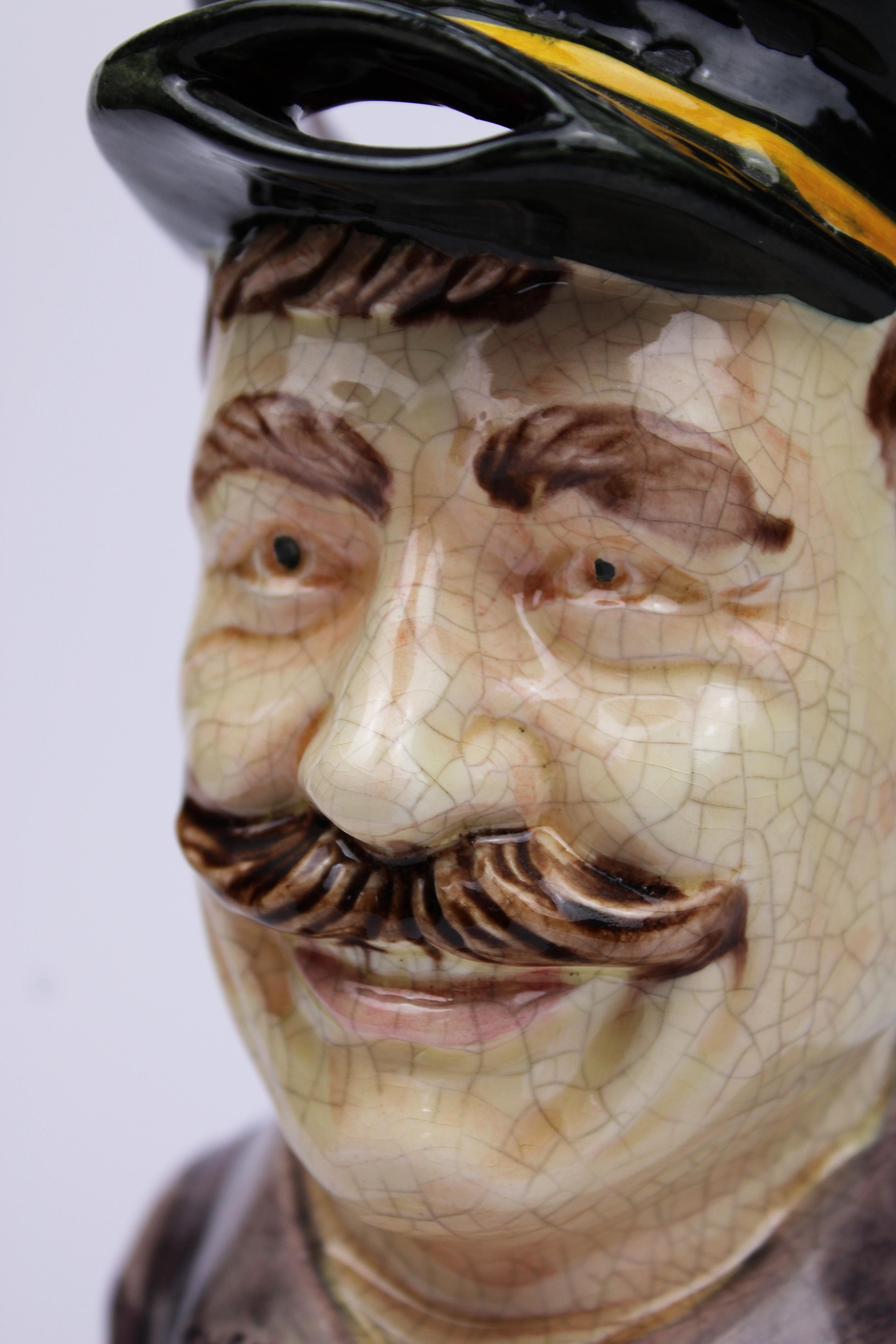 19ème siècle Barbotine Majolica Water Pitcher Chef de Gare by Onnaing France en vente 1