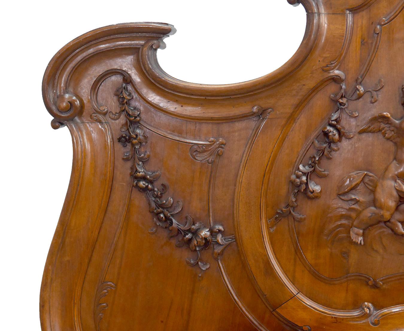 19th Century Baroque Louis XV Style Bed in Walnut Carved with Putti For Sale 3