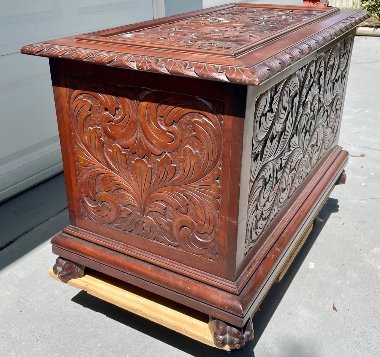 19th Century Baroque Revival Carved Wooden Blanket Chest For Sale 6