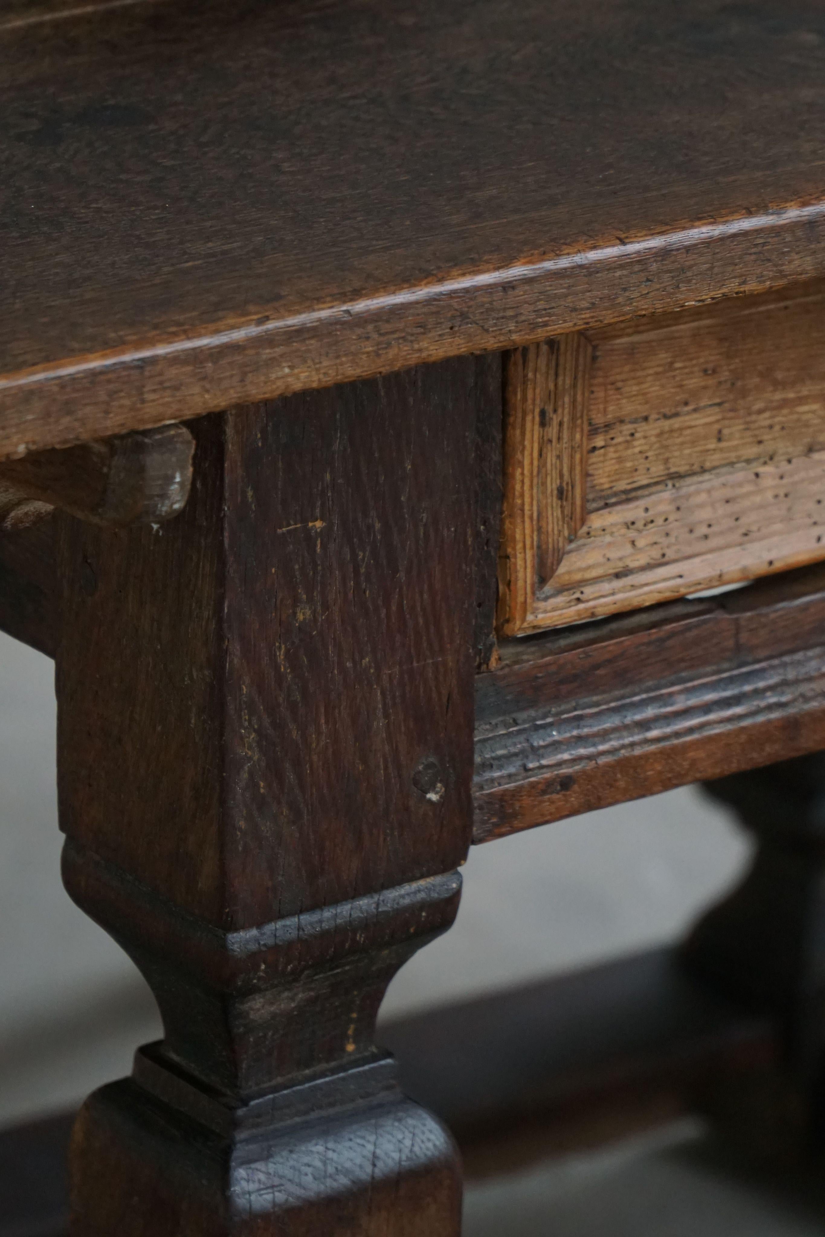 Table d'appoint / d'appoint baroque en Oak, 19e siècle, ébénisterie danoise, années 1800 en vente 3