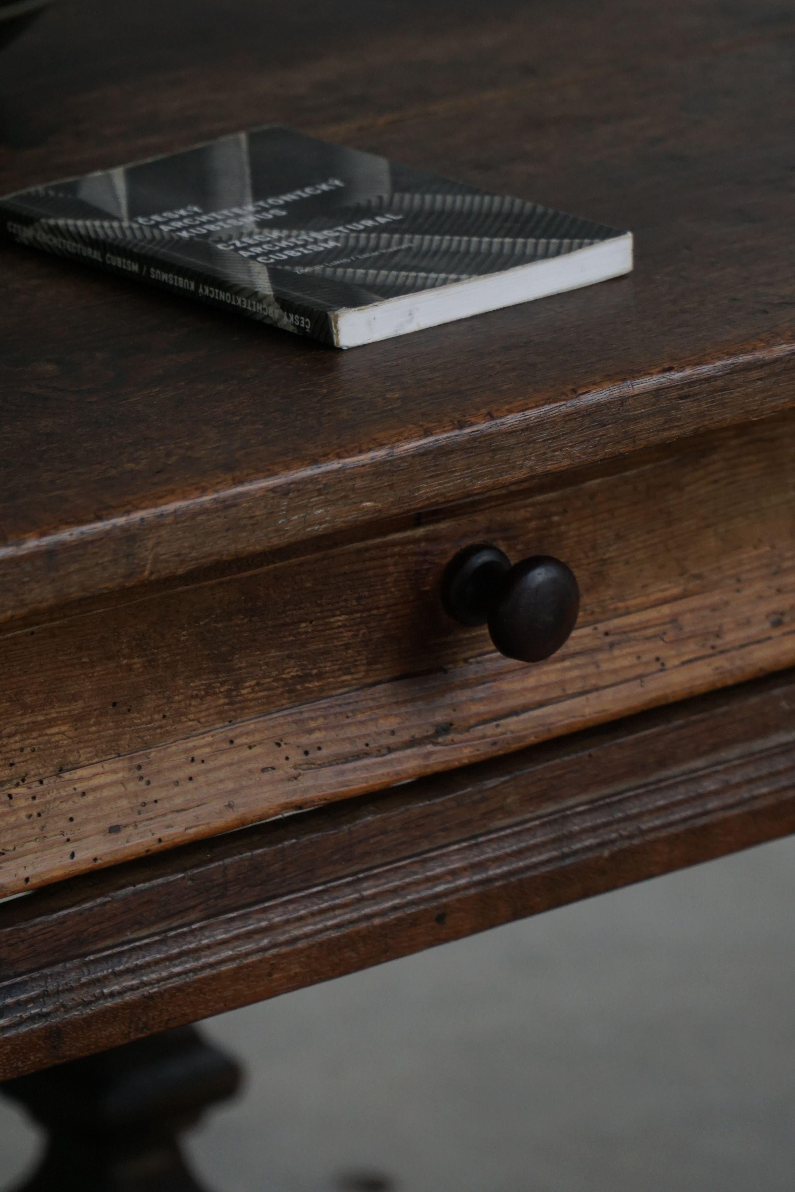 Table d'appoint / d'appoint baroque en Oak, 19e siècle, ébénisterie danoise, années 1800 en vente 5