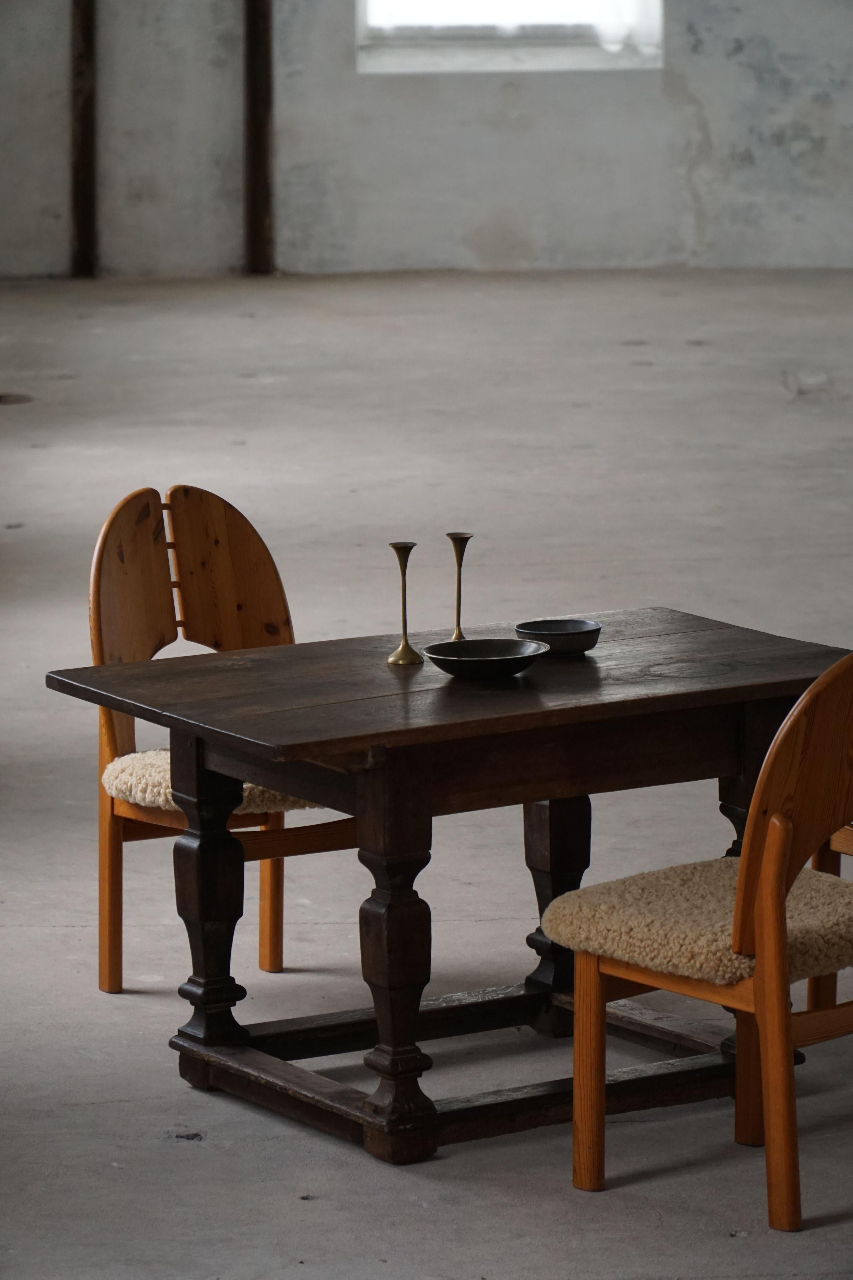 Table d'appoint / d'appoint baroque en Oak, 19e siècle, ébénisterie danoise, années 1800 en vente 1