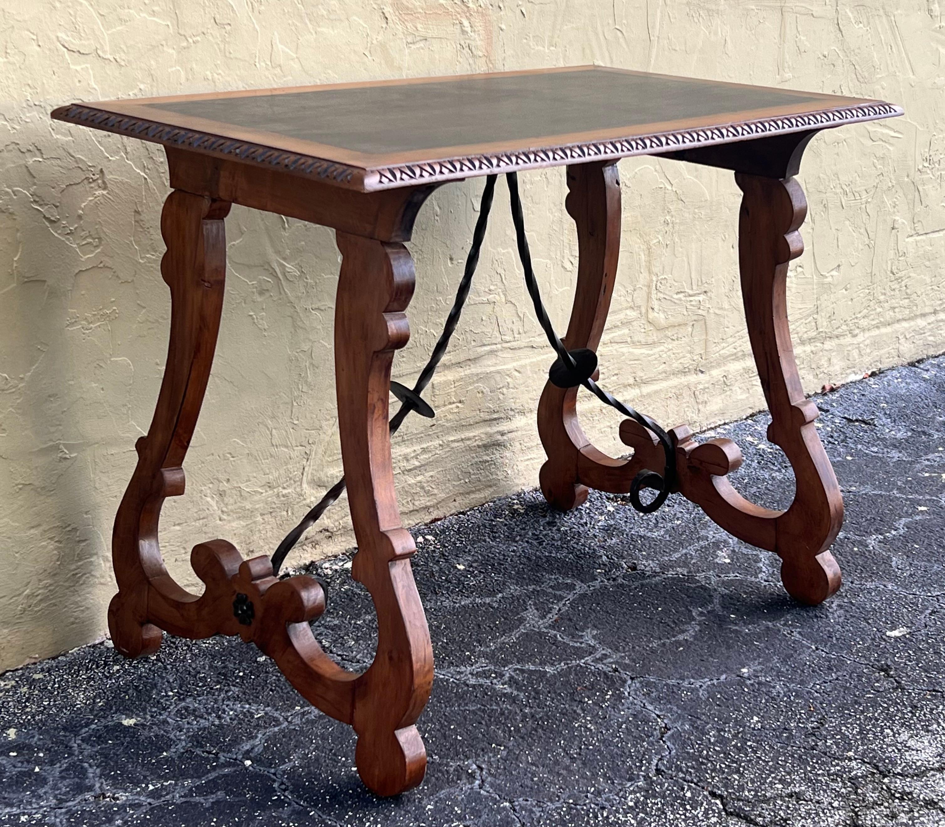 Carved 19th Century Baroque Spanish Side Table with Ebonized Top and Lyre Legs For Sale