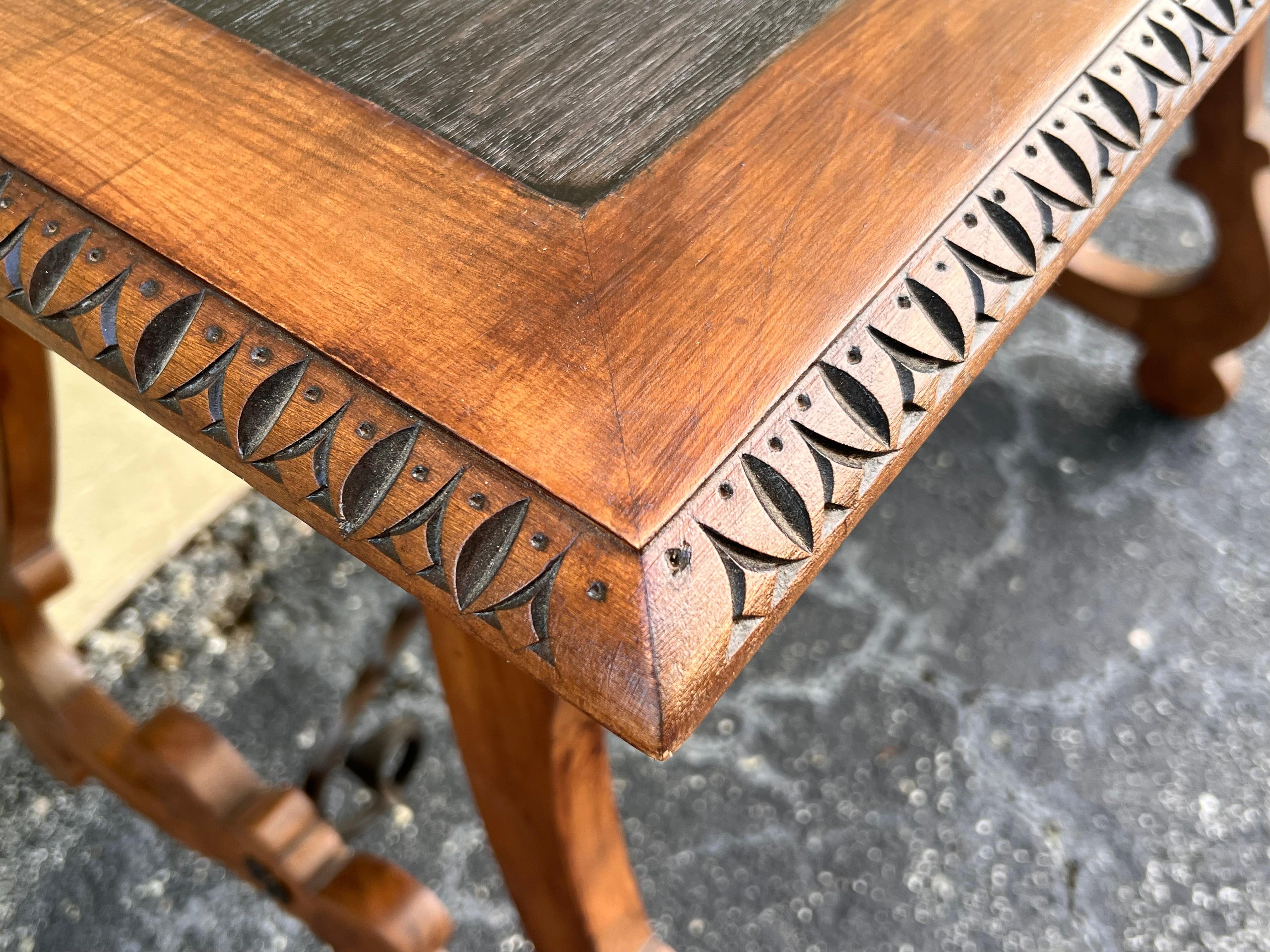 19th Century Baroque Spanish Side Table with Ebonized Top and Lyre Legs For Sale 2
