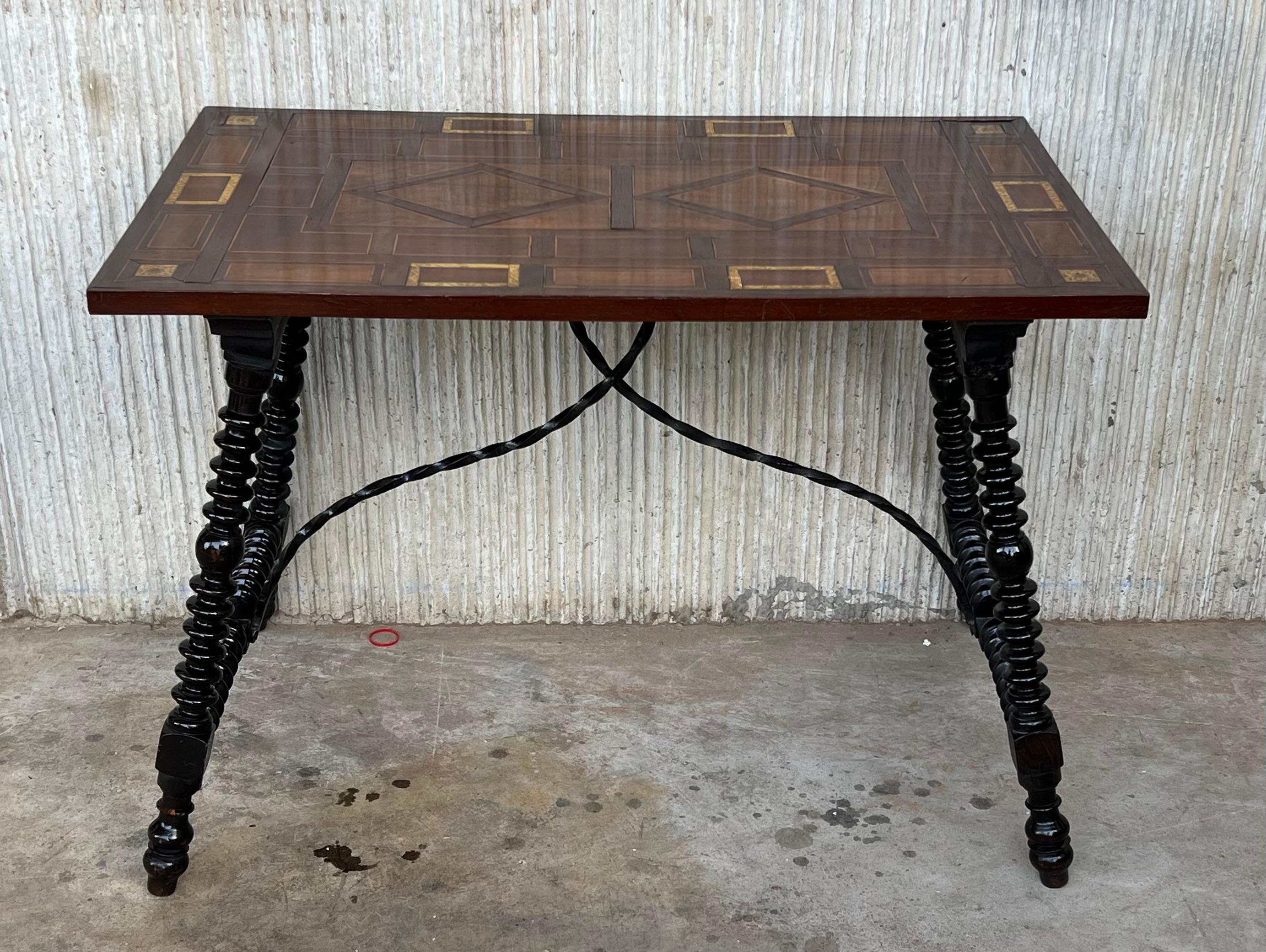 19th Century Baroque Spanish Side Table with Marquetry Top and Iron Stretcher  In Good Condition For Sale In Miami, FL