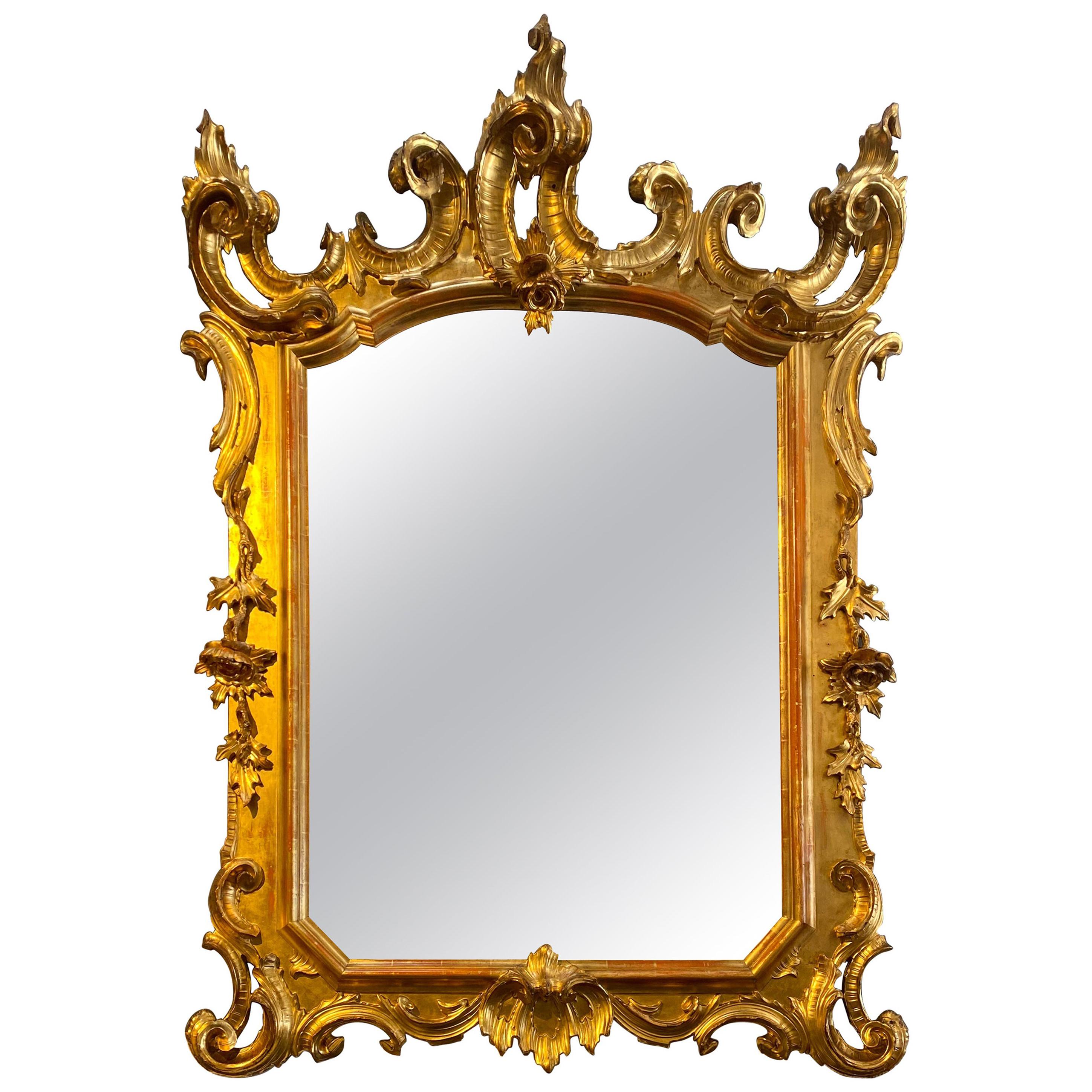 19th Century Baroque Style Carved Gold Gilt Mirror Lombardo Veneto circa 1810 For Sale