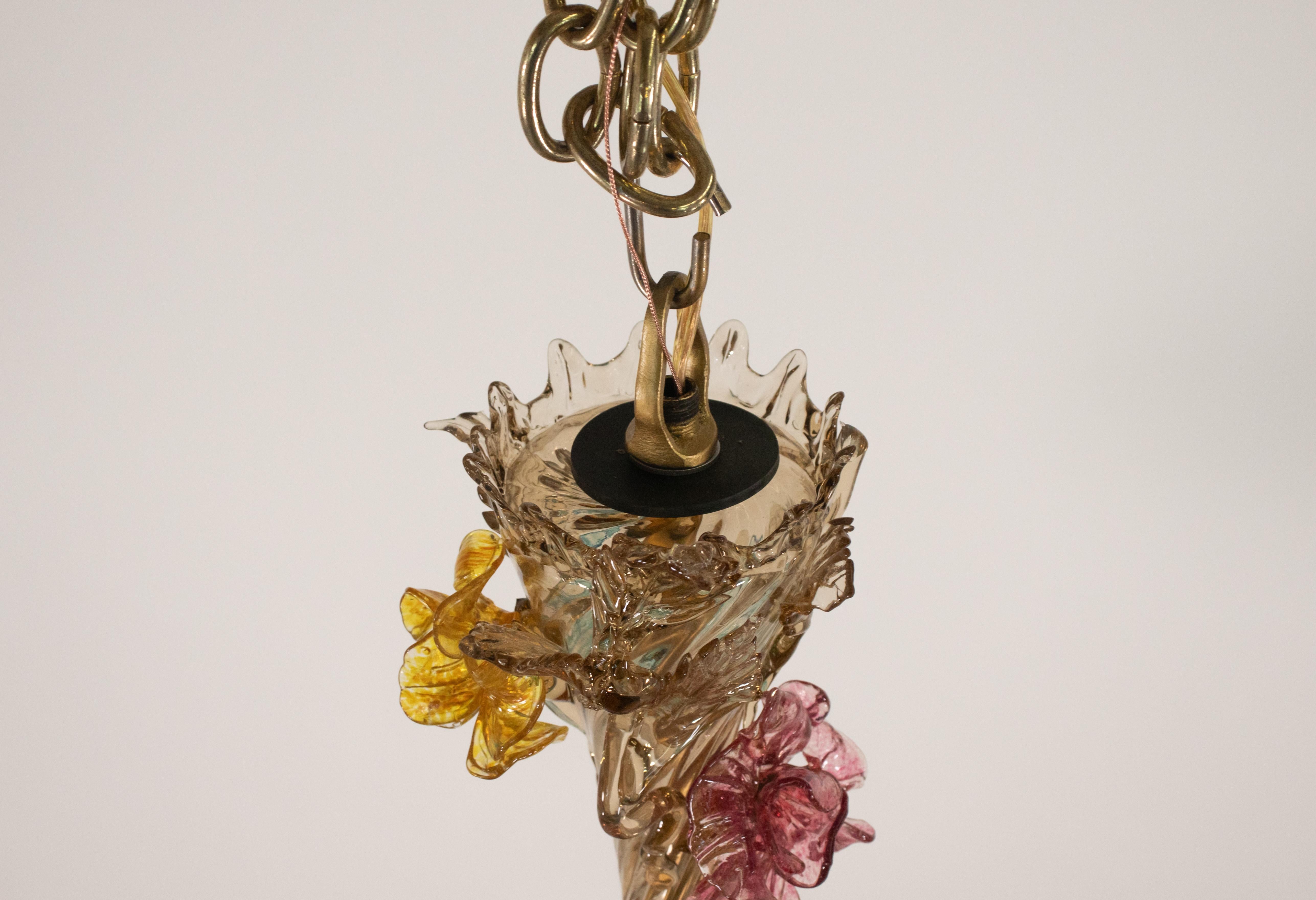 Fait main Lustre de Murano de style baroque du 19ème siècle à fleurs traditionnelles en vente
