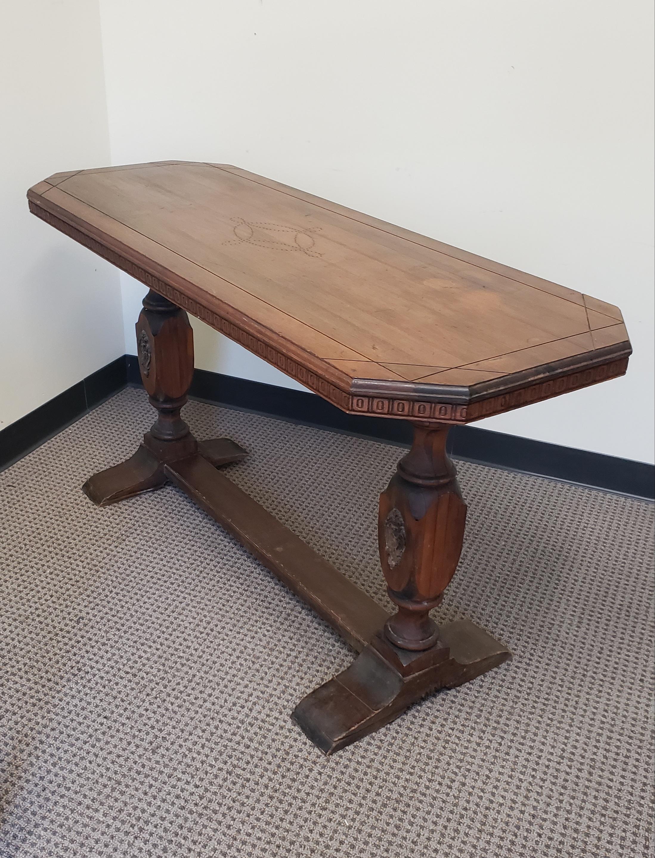 American 19th Century Baroque Style Walnut Trestle Base Library Table For Sale