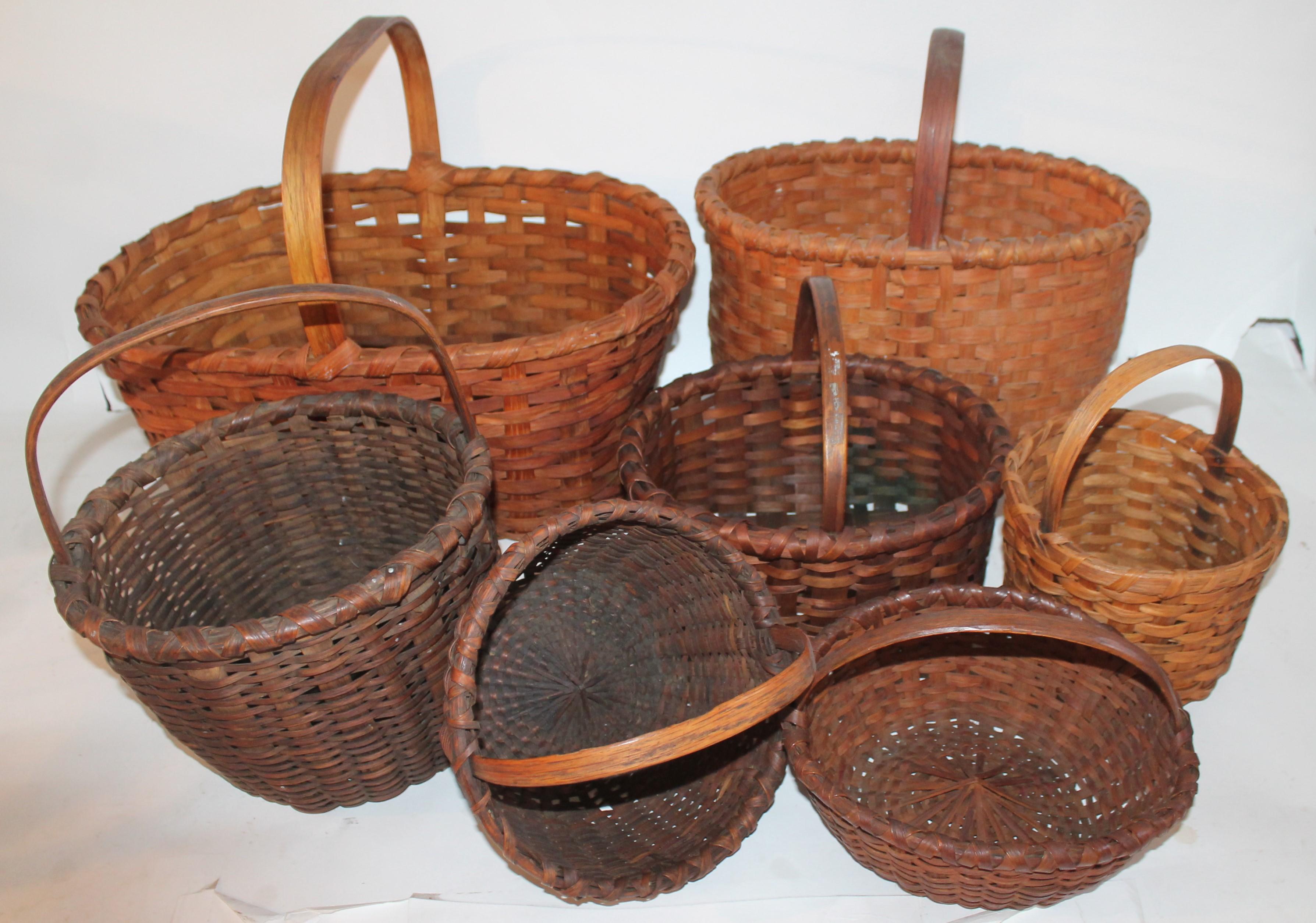 Baskets are measured in order, starting from second photo/image onward. These baskets are all in good condition. Some may have small breaks on base but very little.

Measures: 15 x 16 x 20
10 x 11 x 14
11.5 x 10.5 x 10.5
15.5 x 10 x 15.5
9.5 x