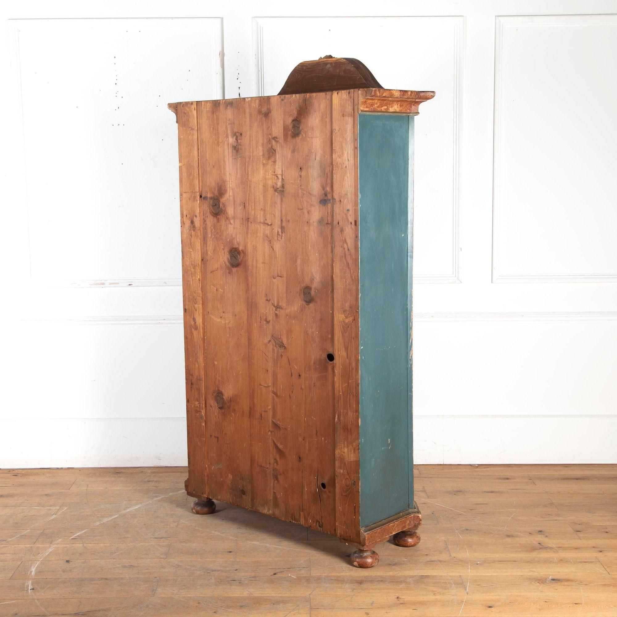 19th Century Bavarian Hand-Painted Folk Armoire In Good Condition In Gloucestershire, GB
