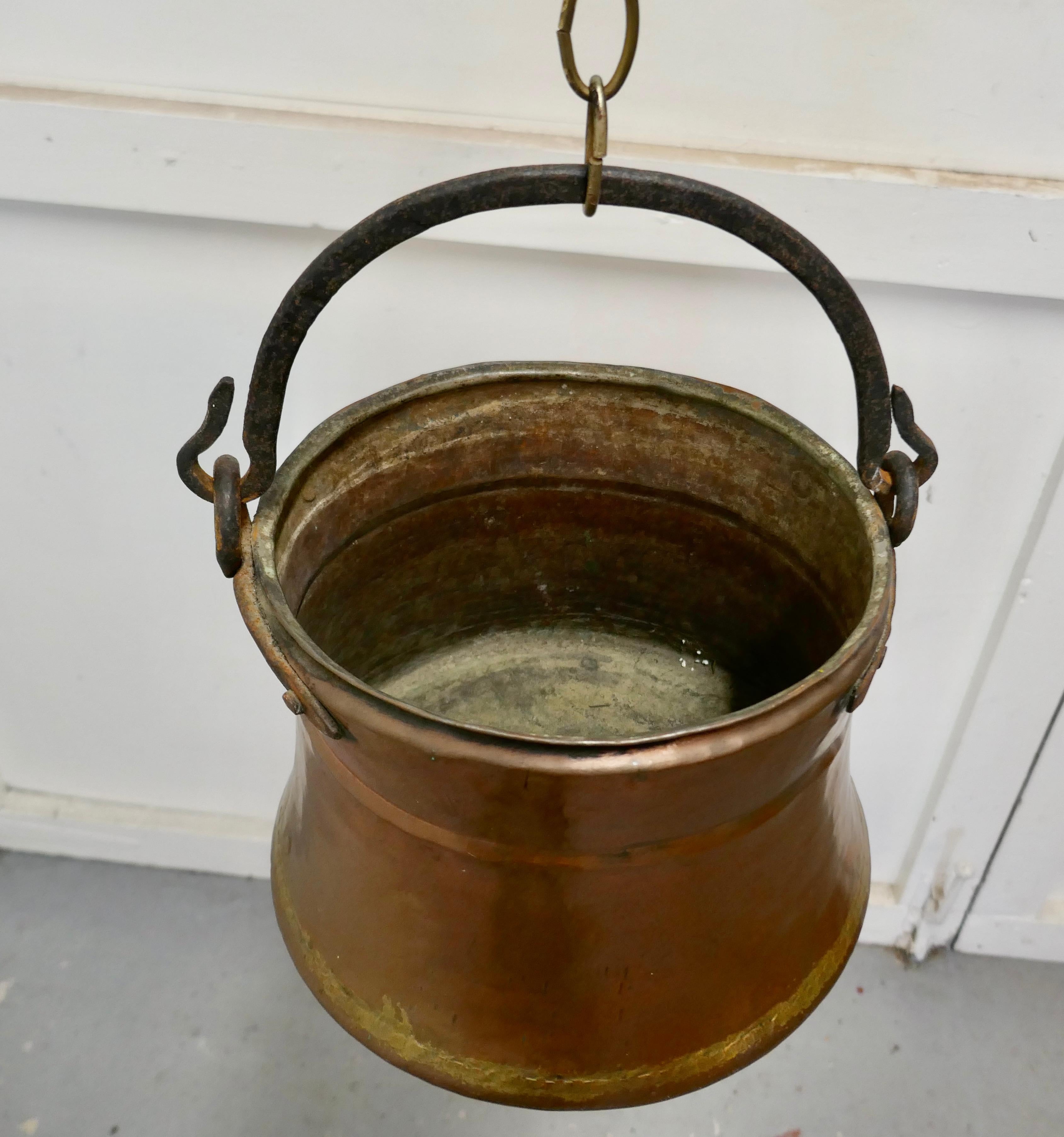 Geschirrtopf aus geblasenem Kupfer des 19. Jahrhunderts, Kauldron  (Georgian) im Angebot
