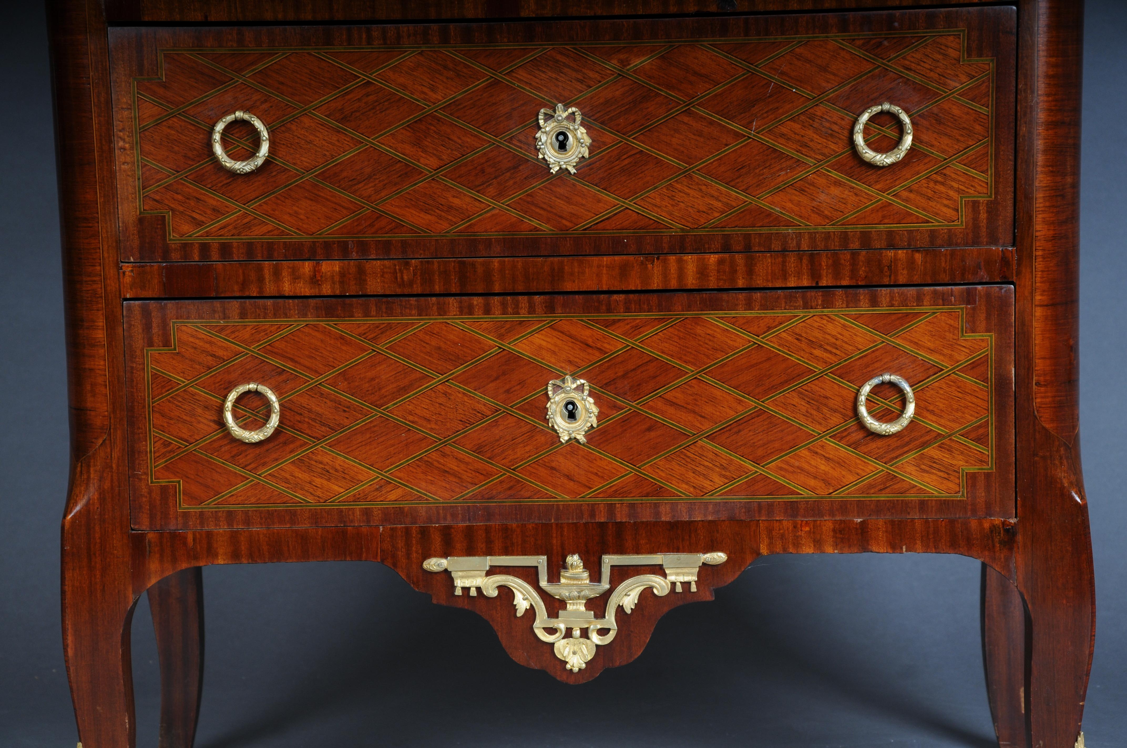 19th Century Beautiful High Chest of Drawers / Chiffoniere, Louis XVI/Transition In Good Condition For Sale In Berlin, DE