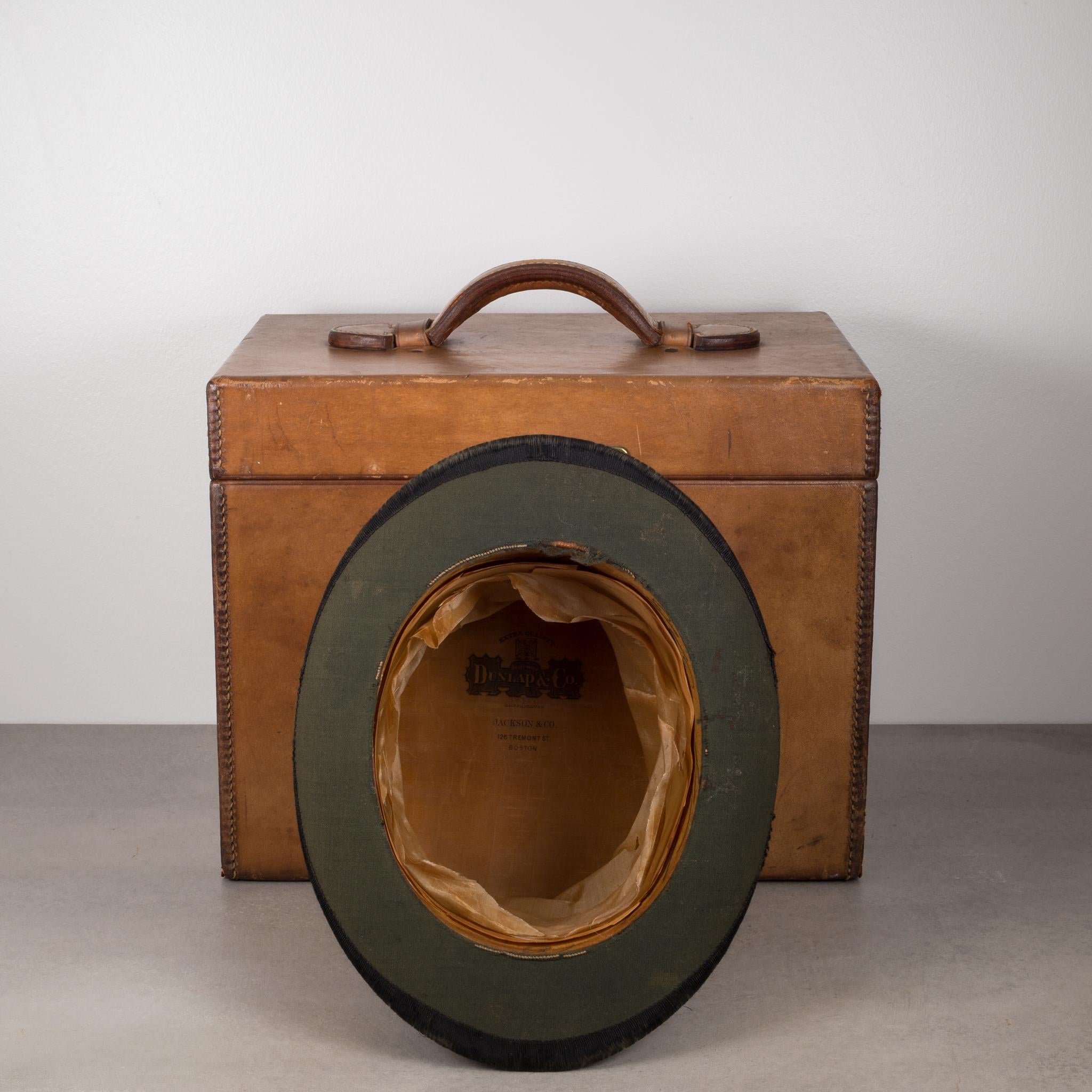 19th Century Beaver Skin Top and Original Leather Hat Box, circa 1800s In Excellent Condition In San Francisco, CA