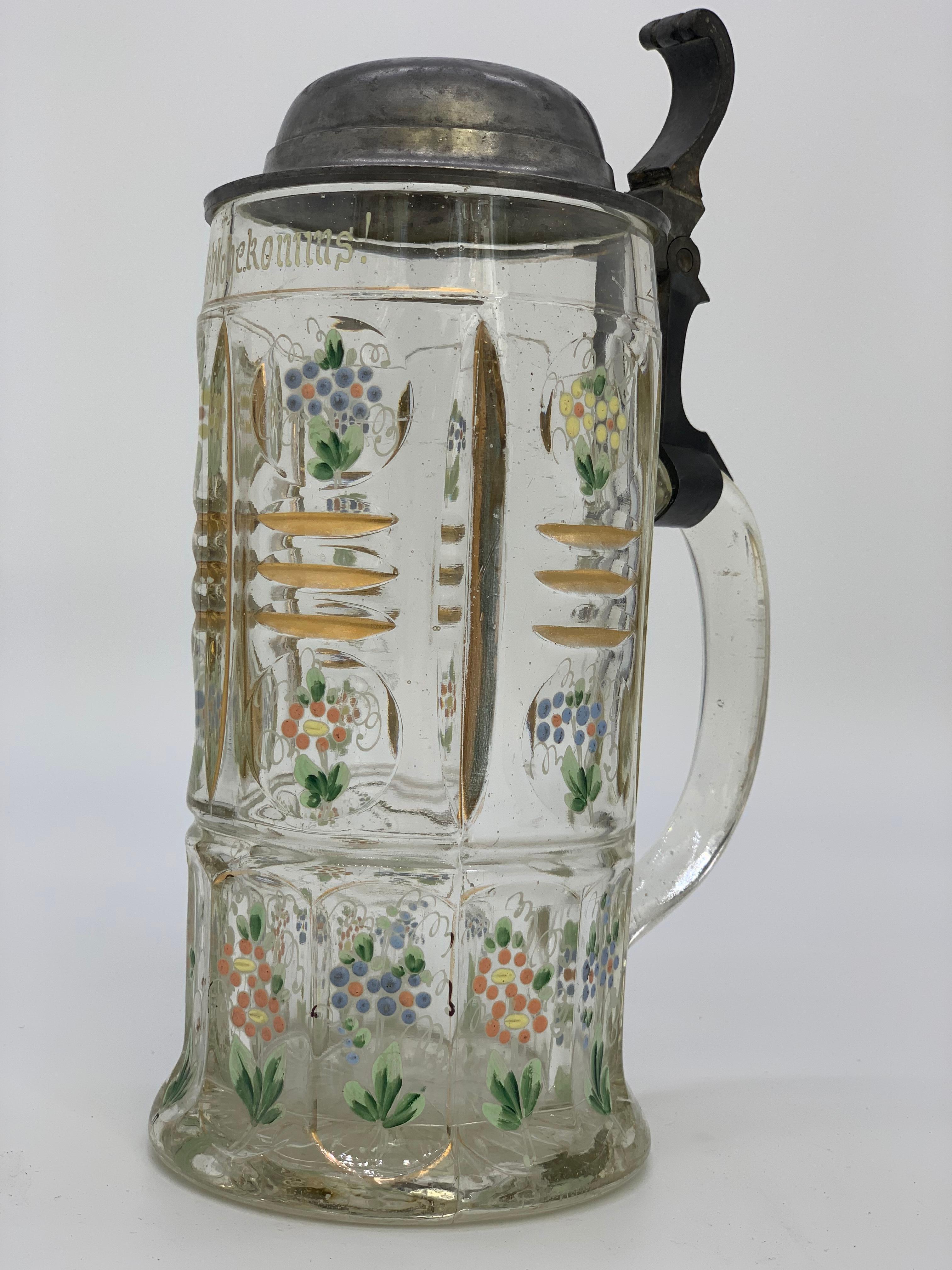 19th Century Beer Mug with Flowers and Gold Detail and Diamond Cut For Sale 4