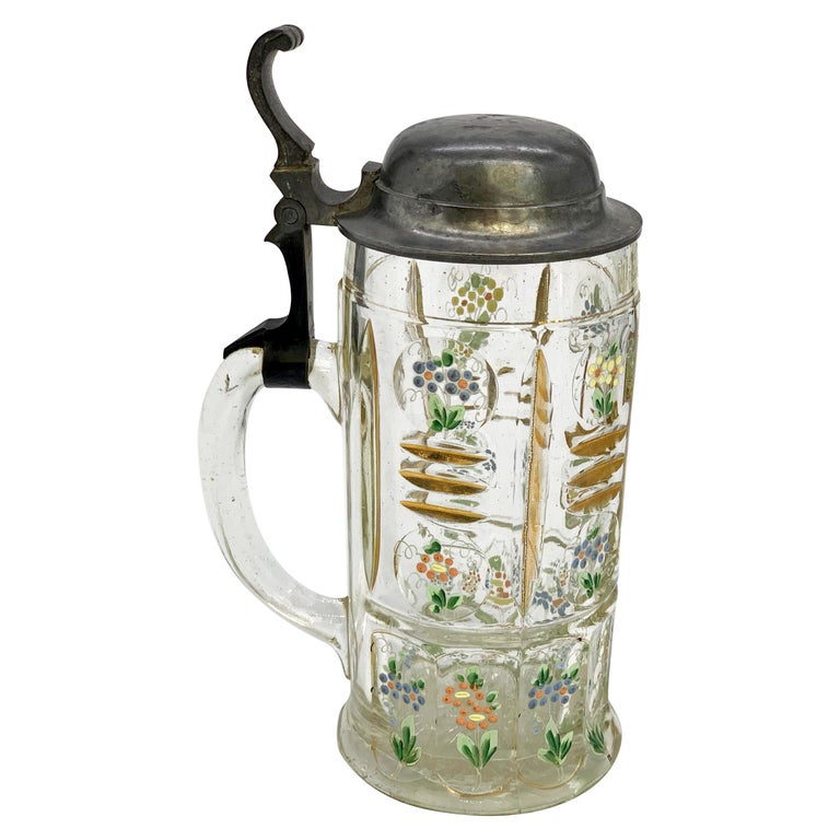 19th Century Beer Mug with Flowers and Gold Detail and Diamond Cut For Sale