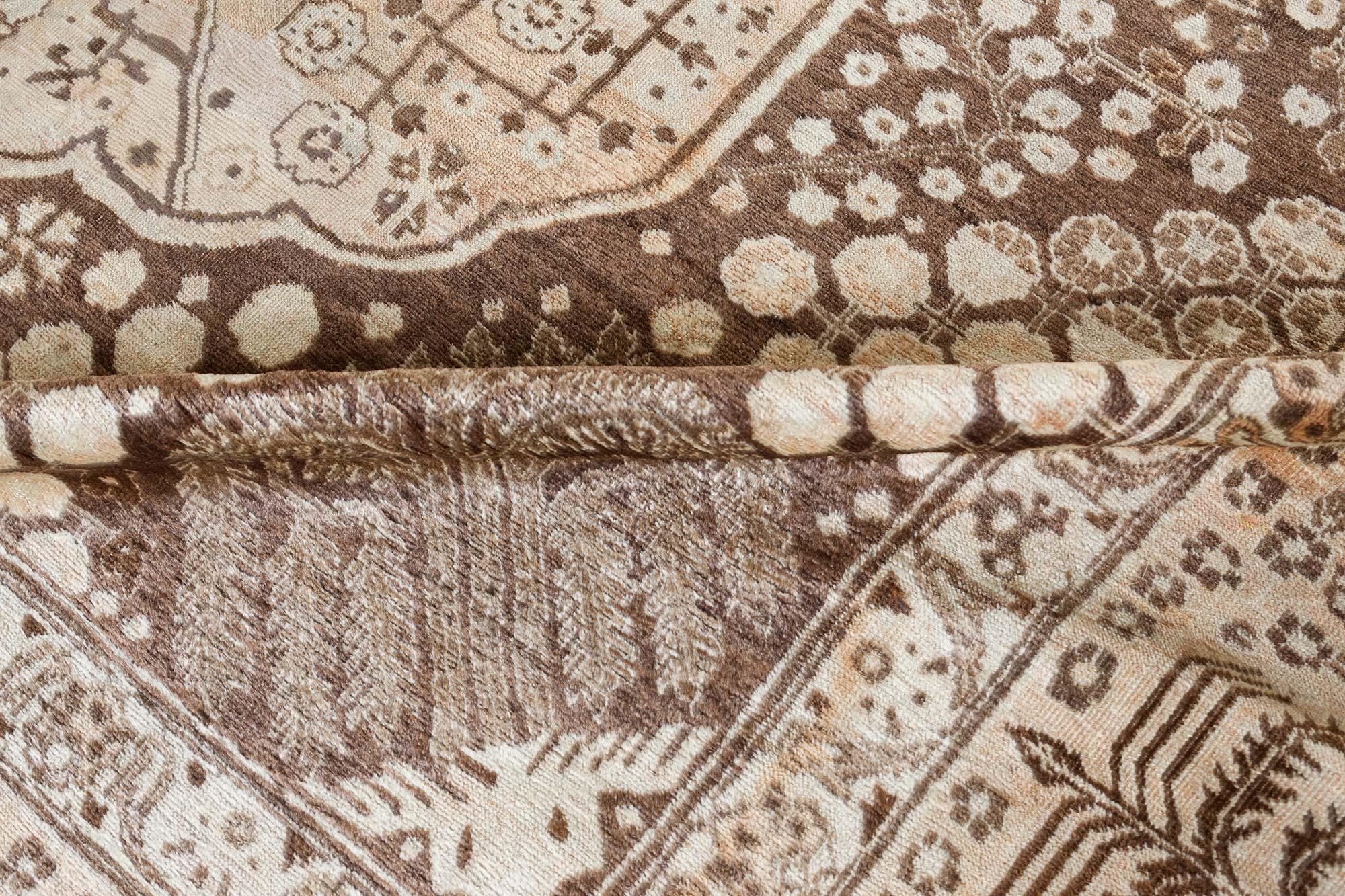 Authentic 19th century beige Persian Tabriz rug
Size: 12'0