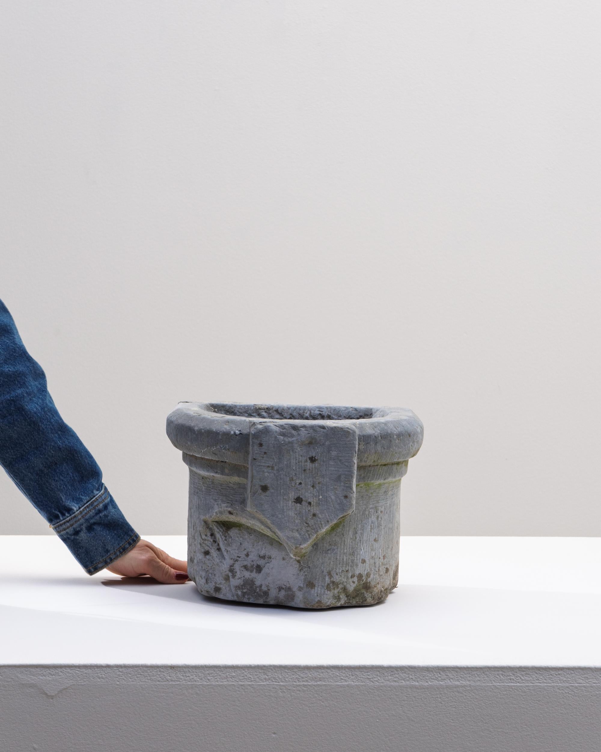 19th Century Belgian Blue Stone Fountain Basin In Good Condition For Sale In High Point, NC