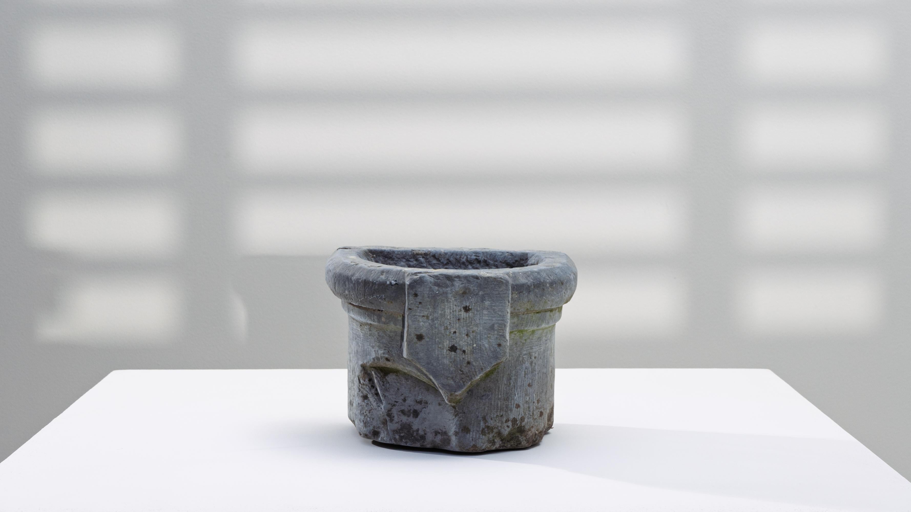 19th Century Belgian Blue Stone Fountain Basin For Sale 2