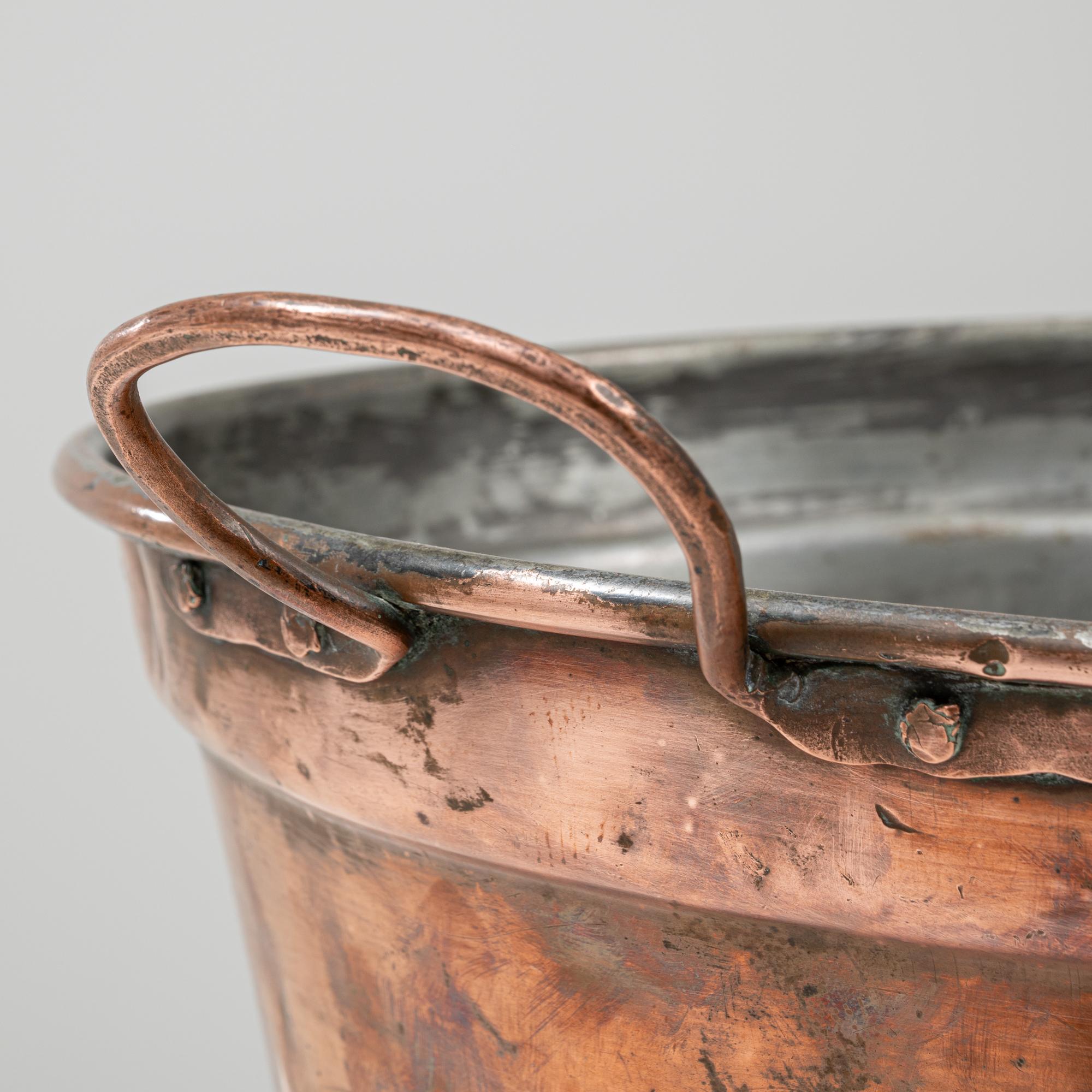 19th Century Belgian Copper Pot en vente 2