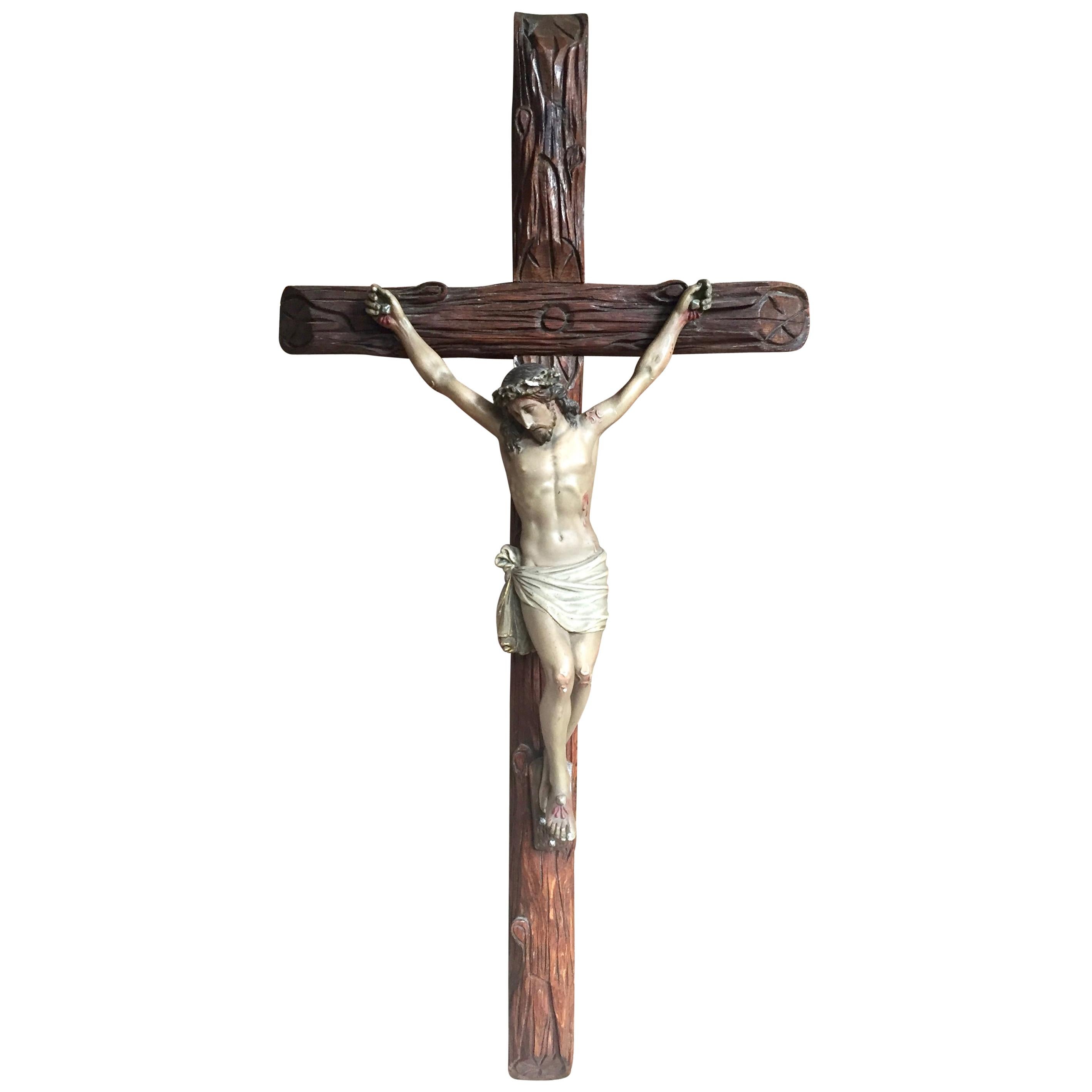 19th Century Belgian Crucifix im Angebot