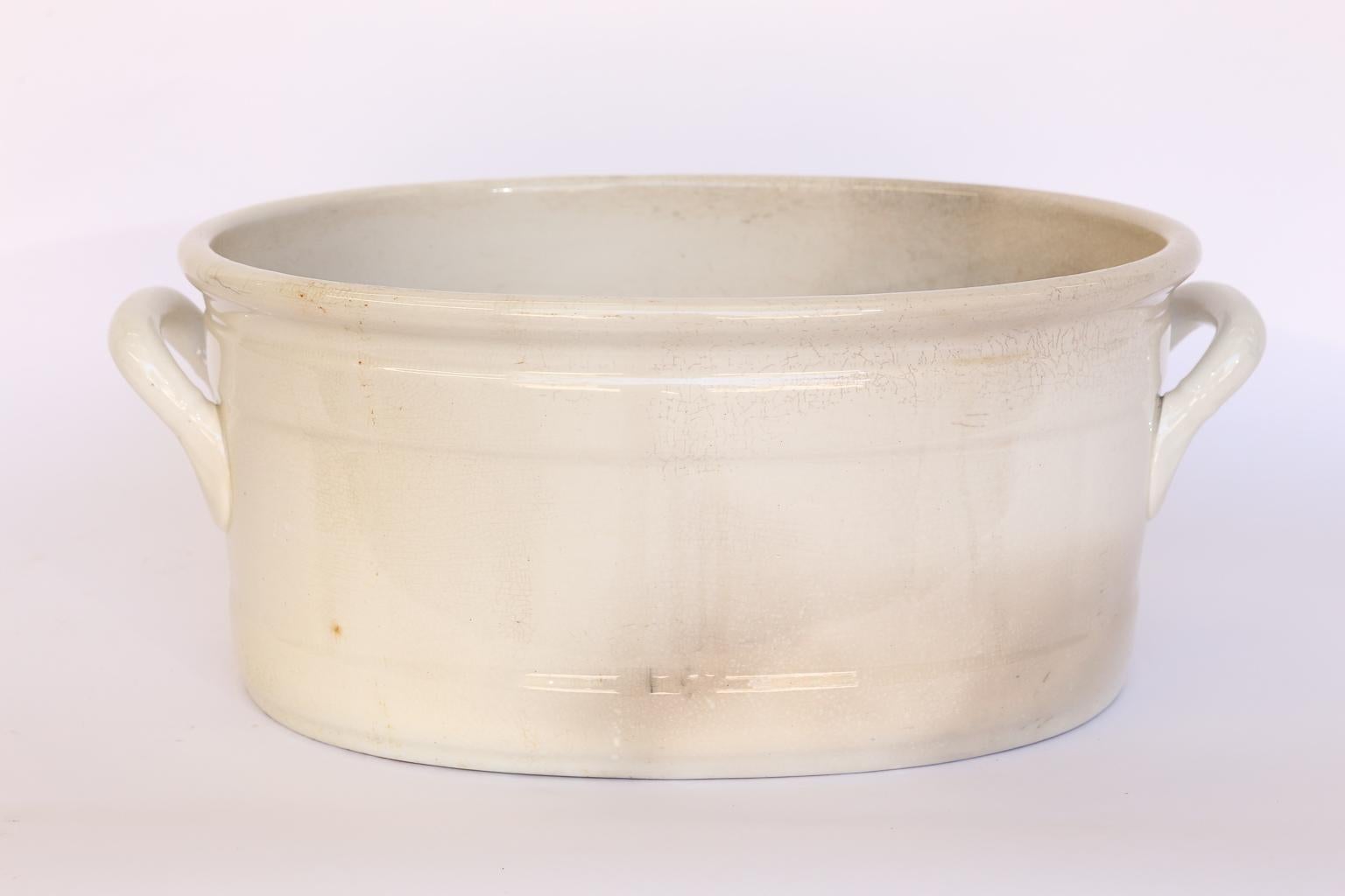 19th Century Belgian Foot Bath, Petrus Regout & Co. 4