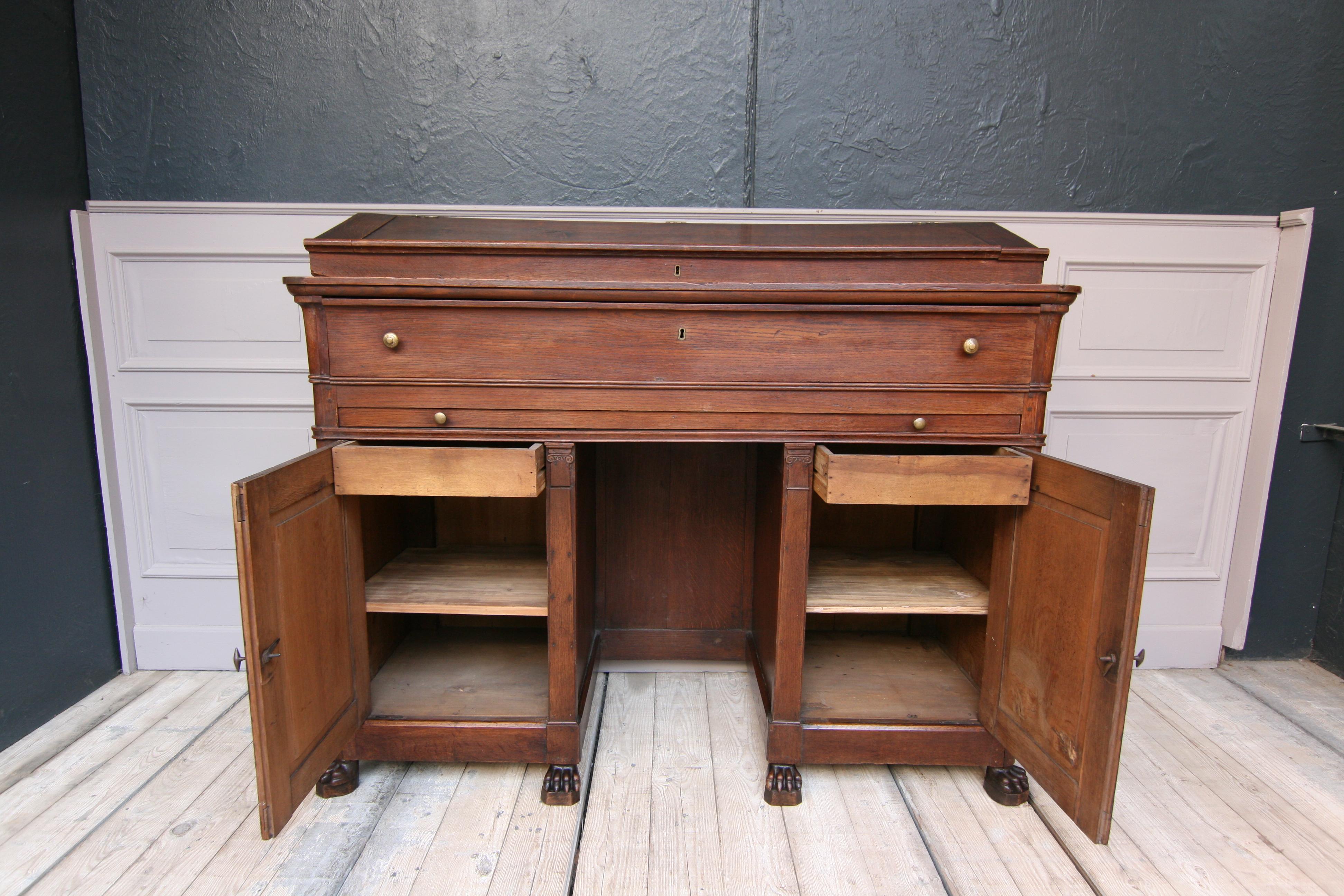 Louis XVI 19th Century Belgian Notary Desk Made of Oak For Sale