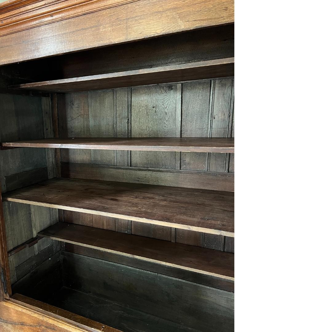 19th Century Belgian Oak Armoire Cabinet For Sale 7