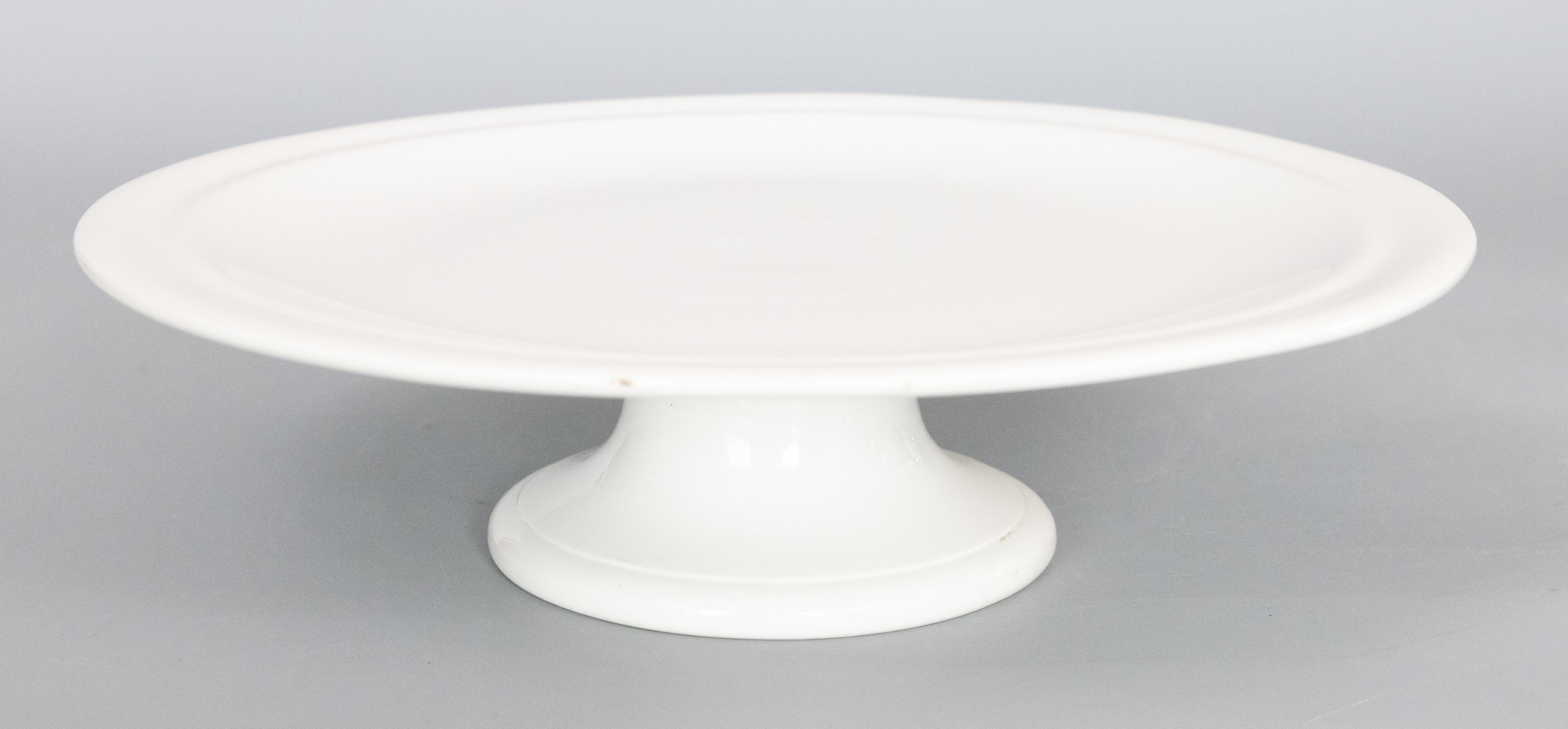 19th Century Belgian White Ironstone Cake Stand For Sale 3