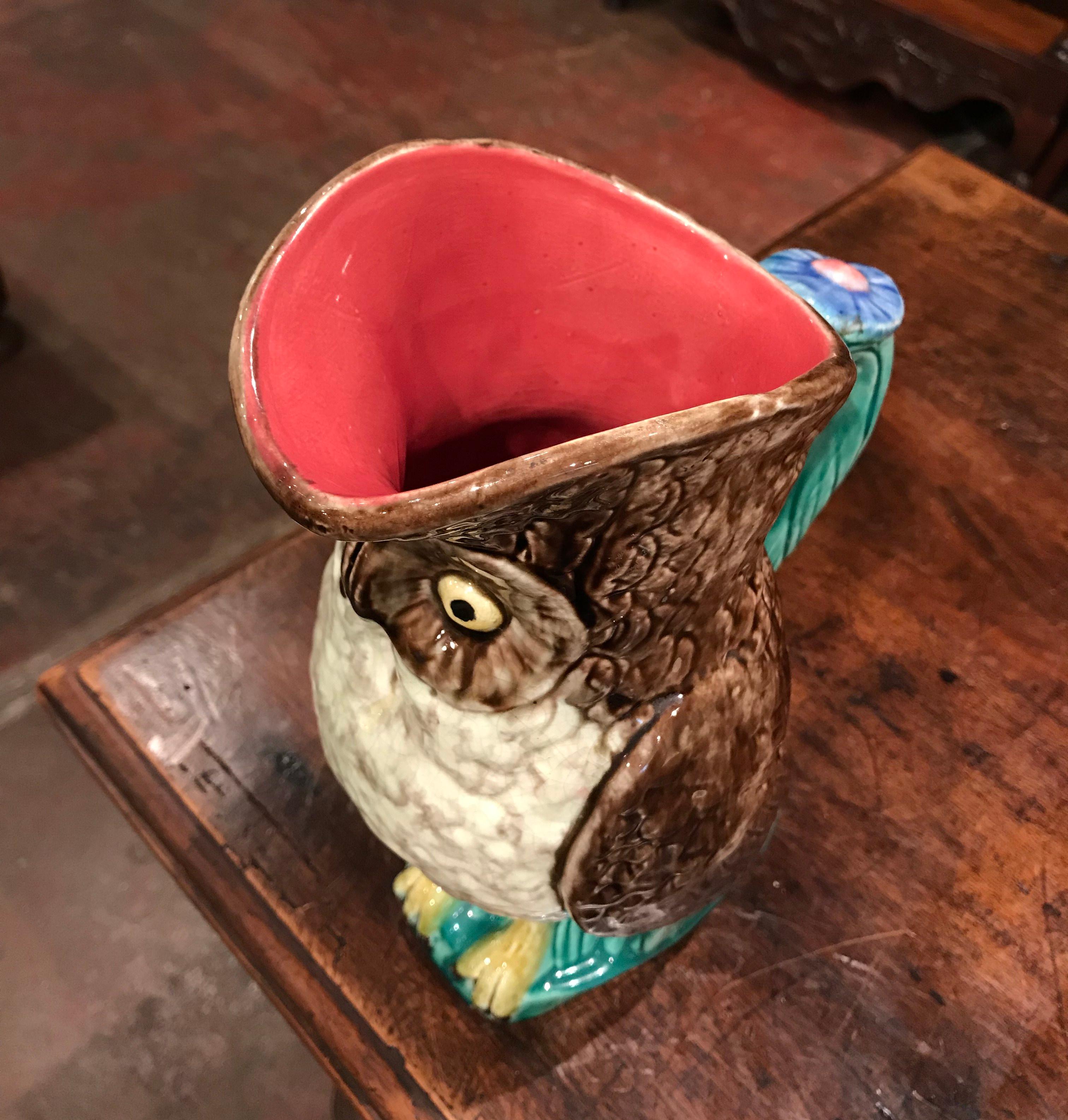 pitchers of owls