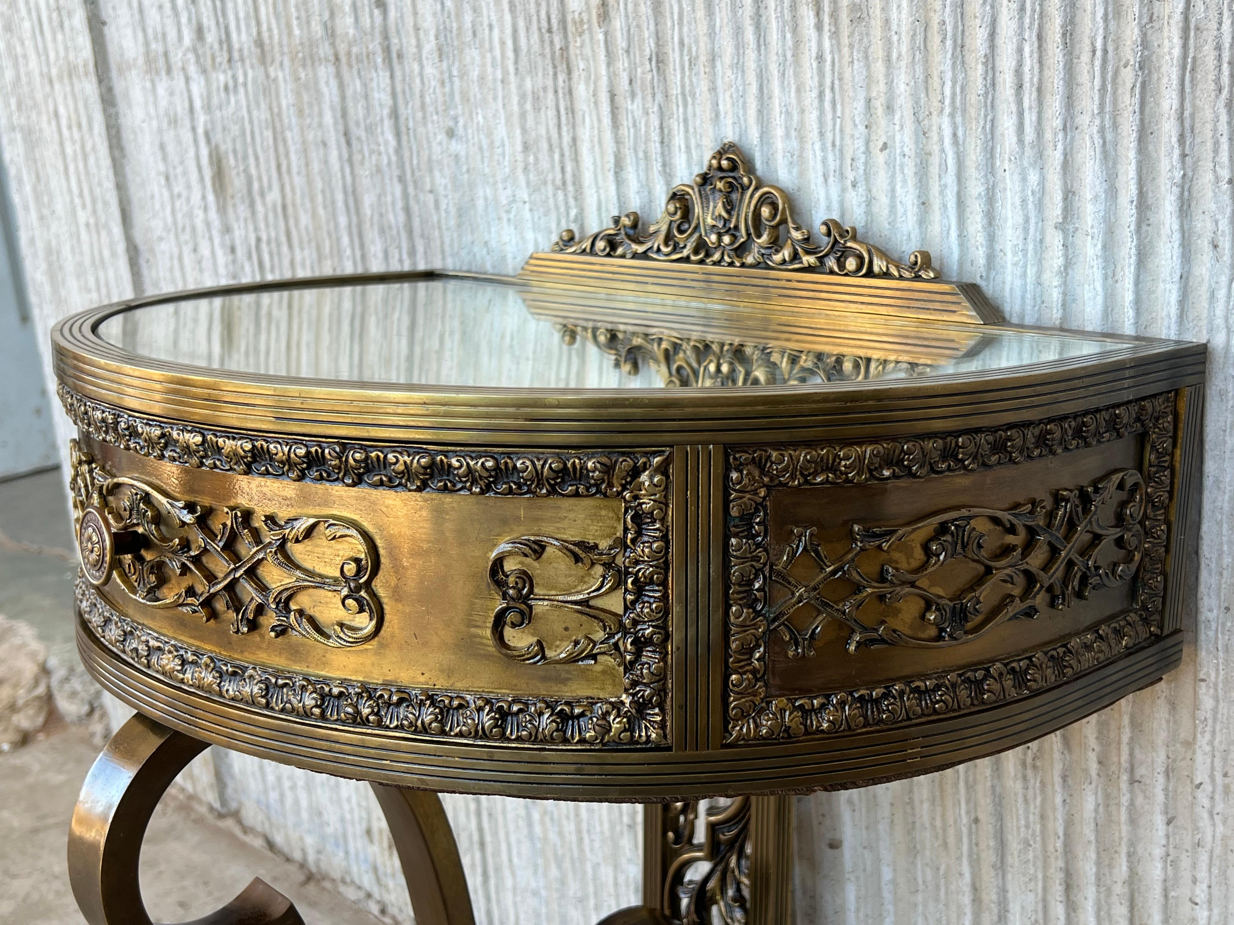 19th Century Belle Époque French Bronze Mirror and Brass Pair of Nightstands 8