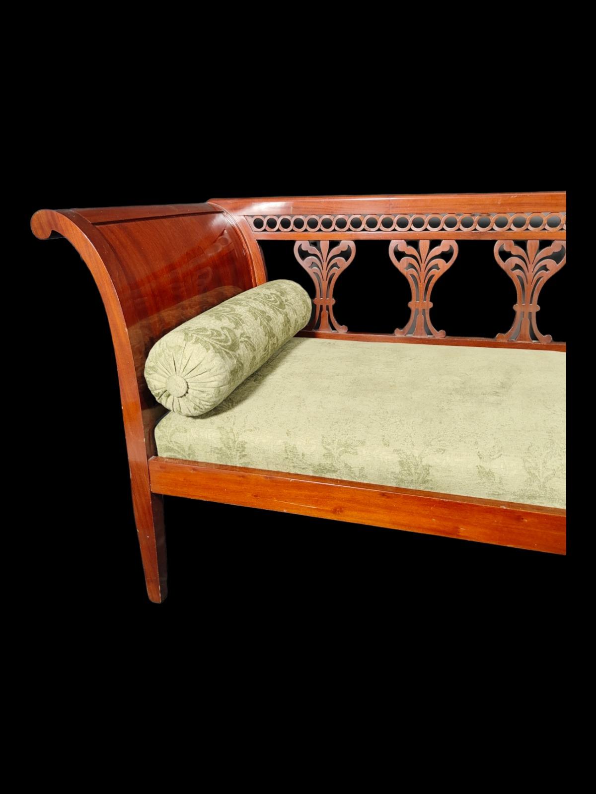 Mahogany 19Th CENTURY BENCH IN MAHOGANY  For Sale